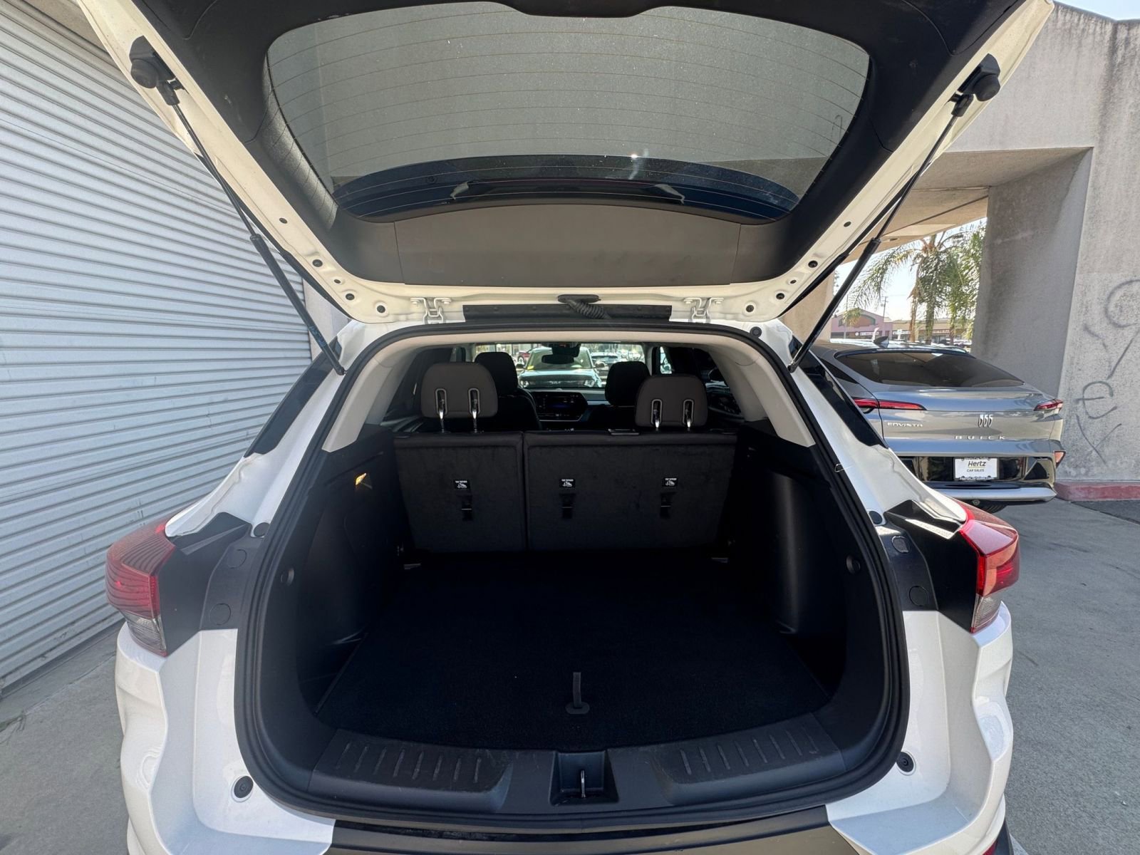 Thumbnail: 2025 Chevrolet TrailBlazer - 30