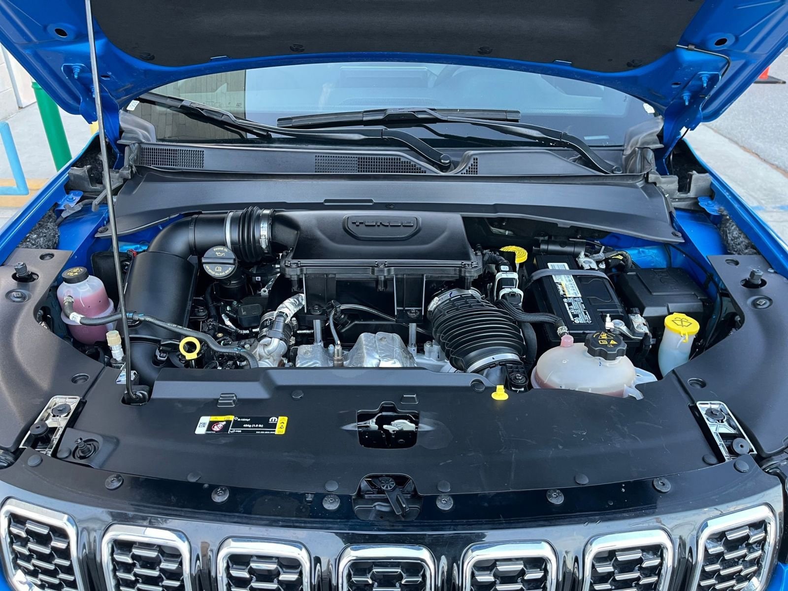 Thumbnail: 2025 Jeep Compass - 32