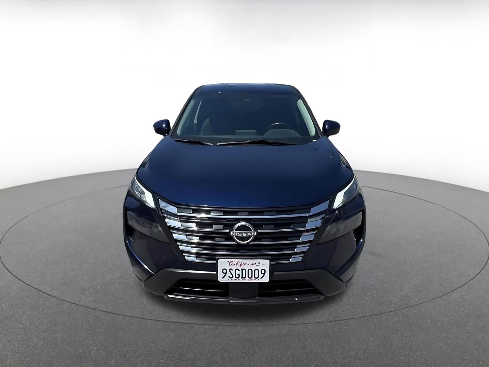 Thumbnail: 2025 Nissan Rogue - 4