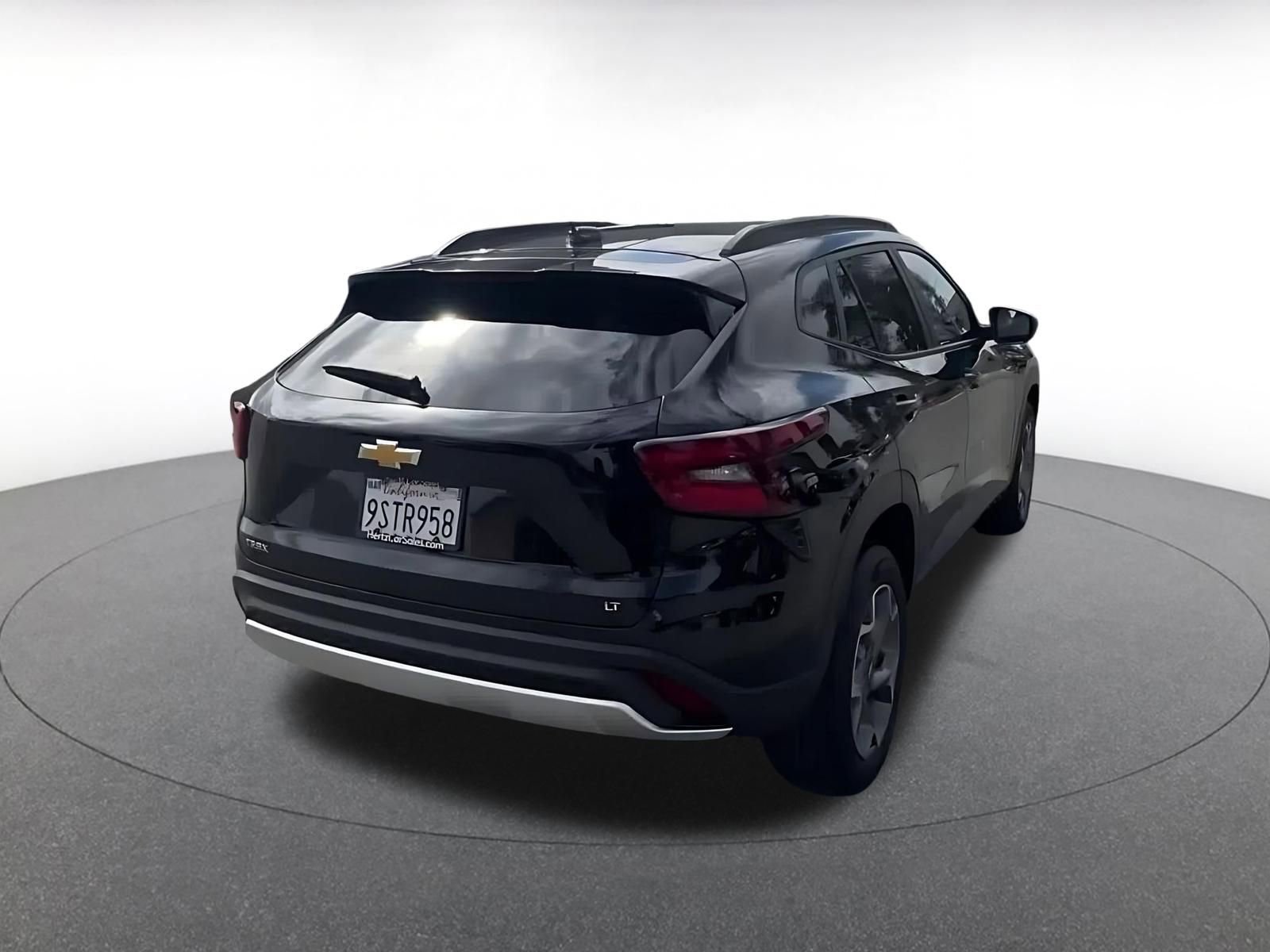 Thumbnail: 2025 Chevrolet Trax - 14