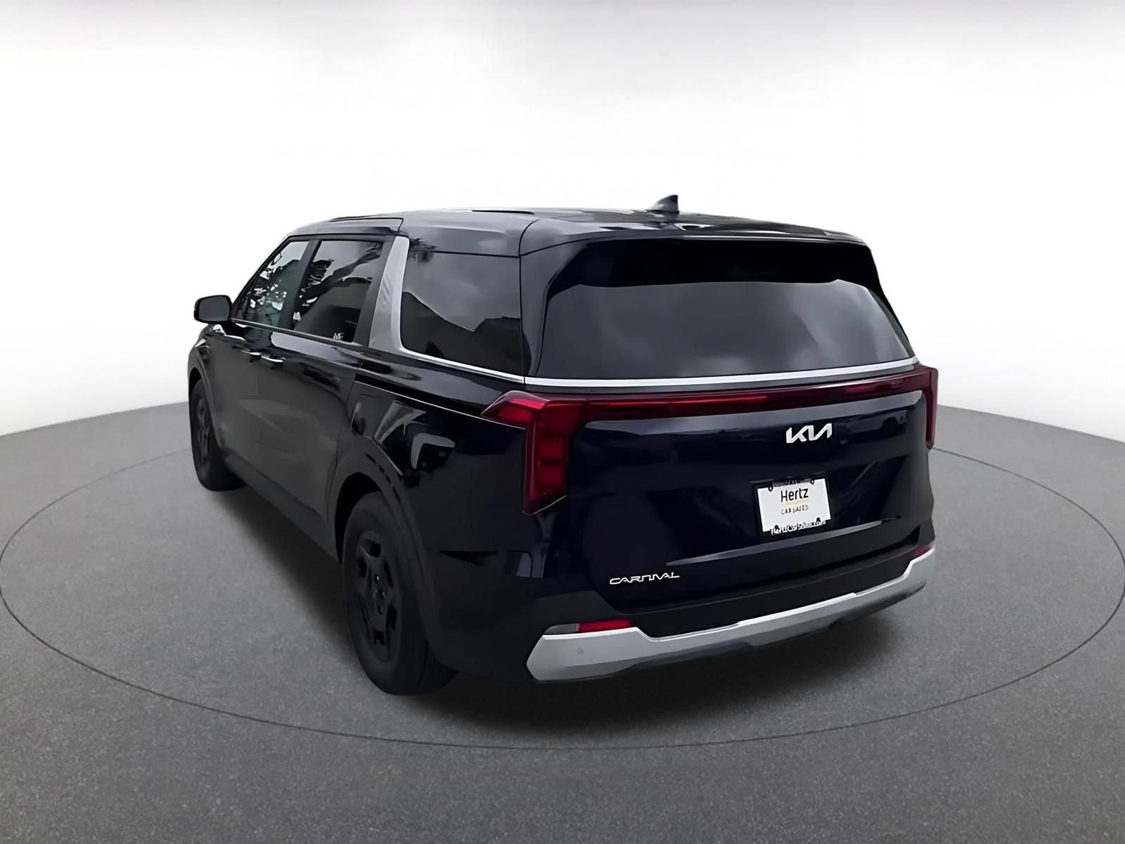 Thumbnail: 2026 Kia Carnival - 11