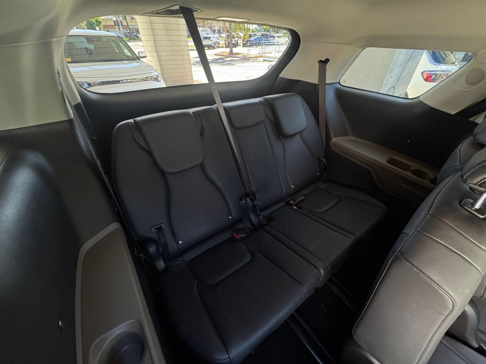 Thumbnail: 2026 Kia Carnival - 26