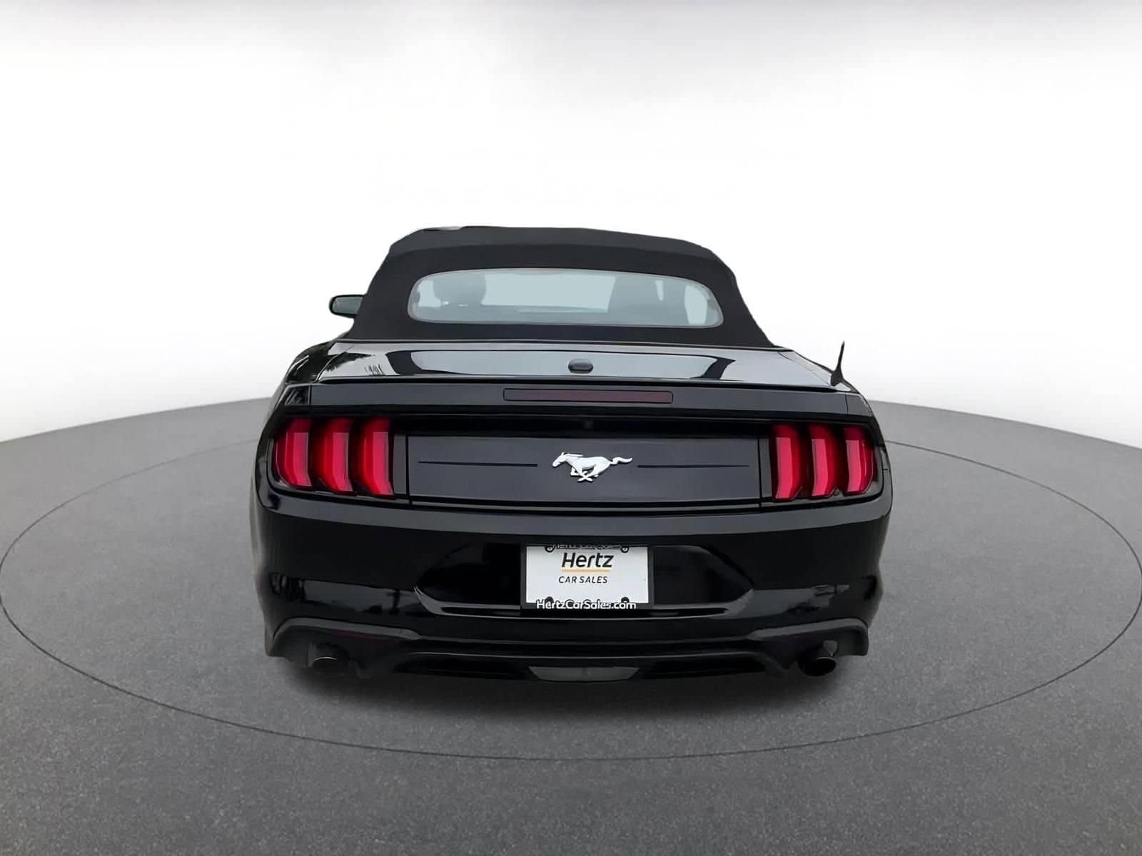2023 Ford Mustang  12