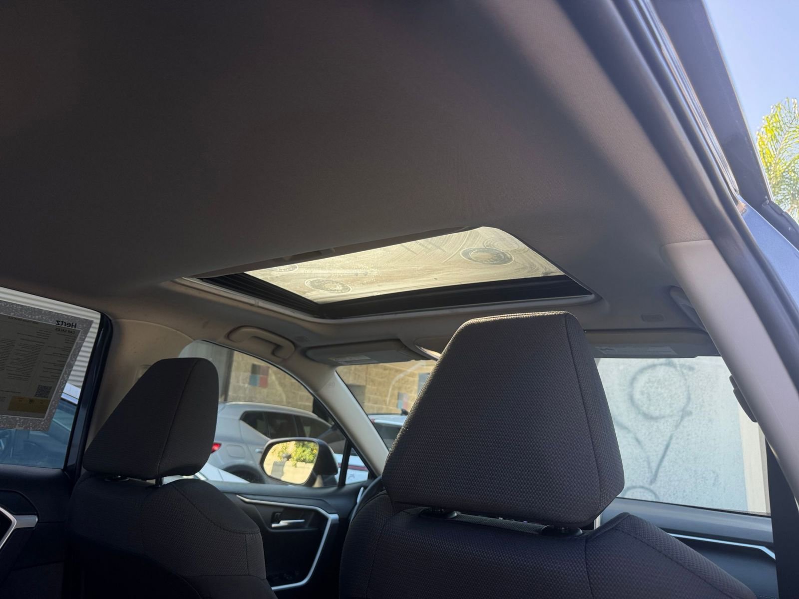 Thumbnail: 2025 Toyota RAV4 - 30