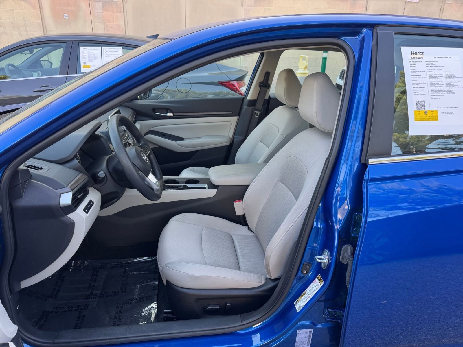 Thumbnail: 2025 Nissan Altima - 28