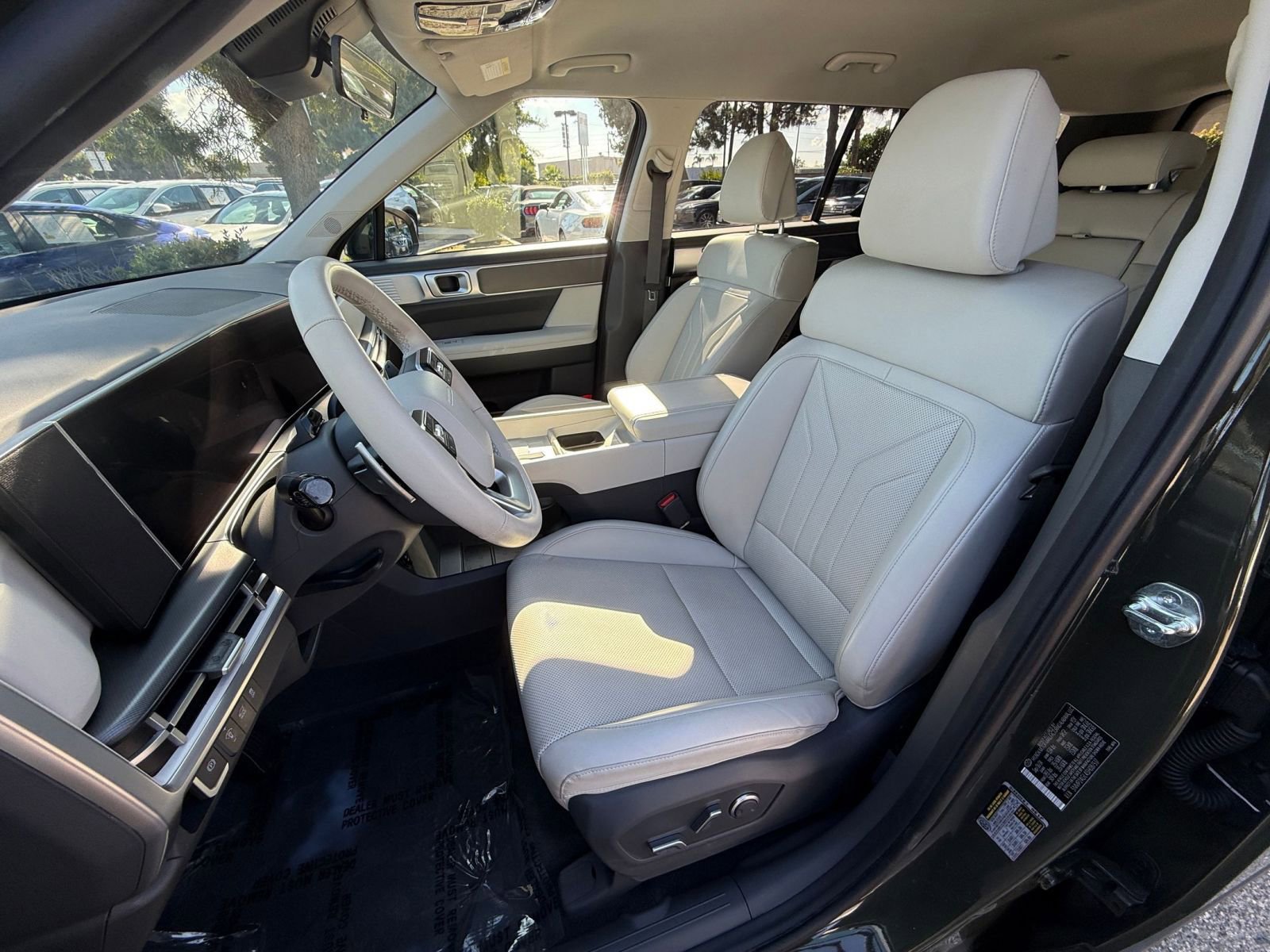 Thumbnail: 2025 Hyundai Santa Fe - 32