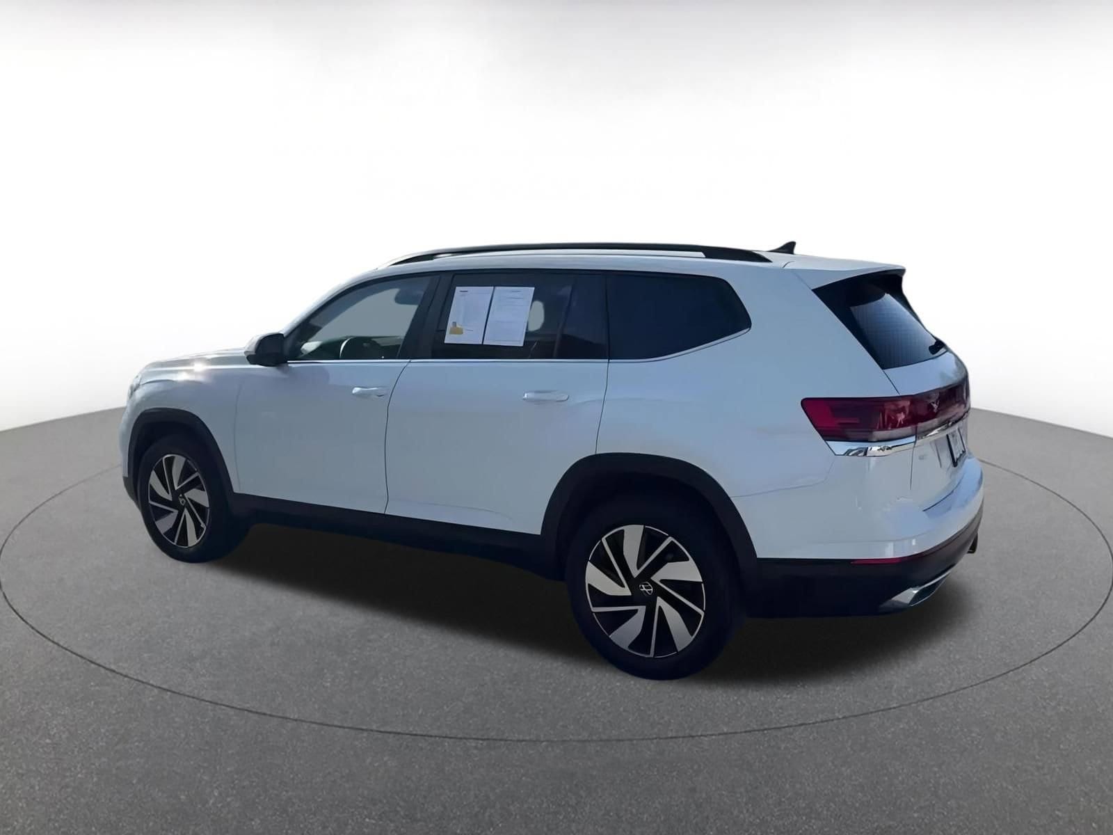 Thumbnail: 2025 Volkswagen Atlas - 10