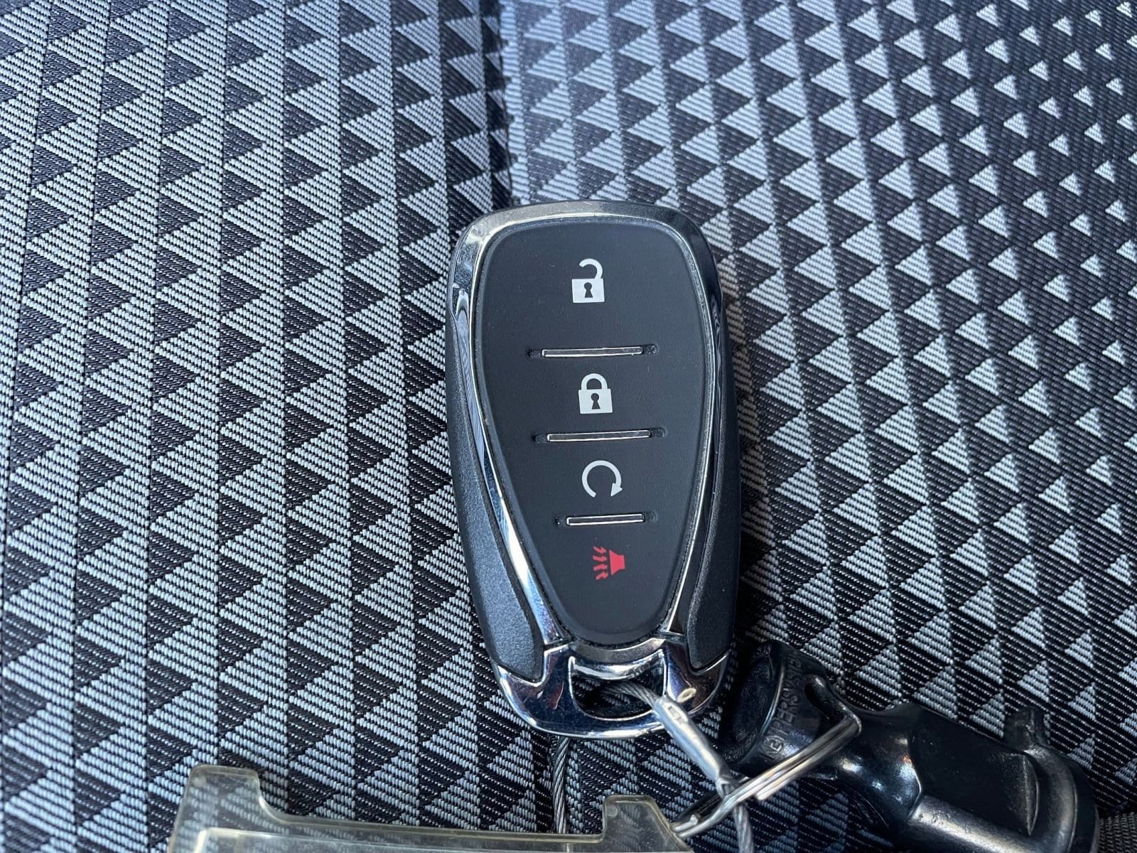 Thumbnail: 2025 Chevrolet Trax - 22