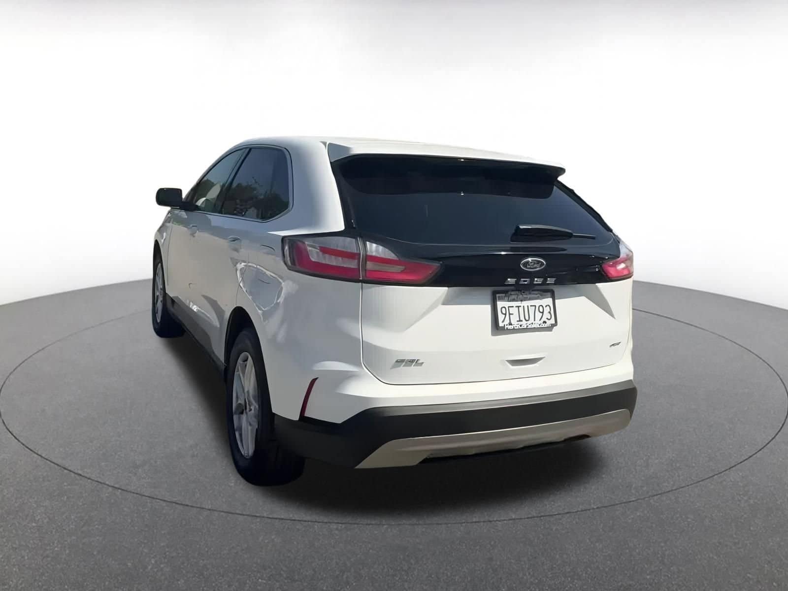 Thumbnail: 2023 Ford Edge - 11