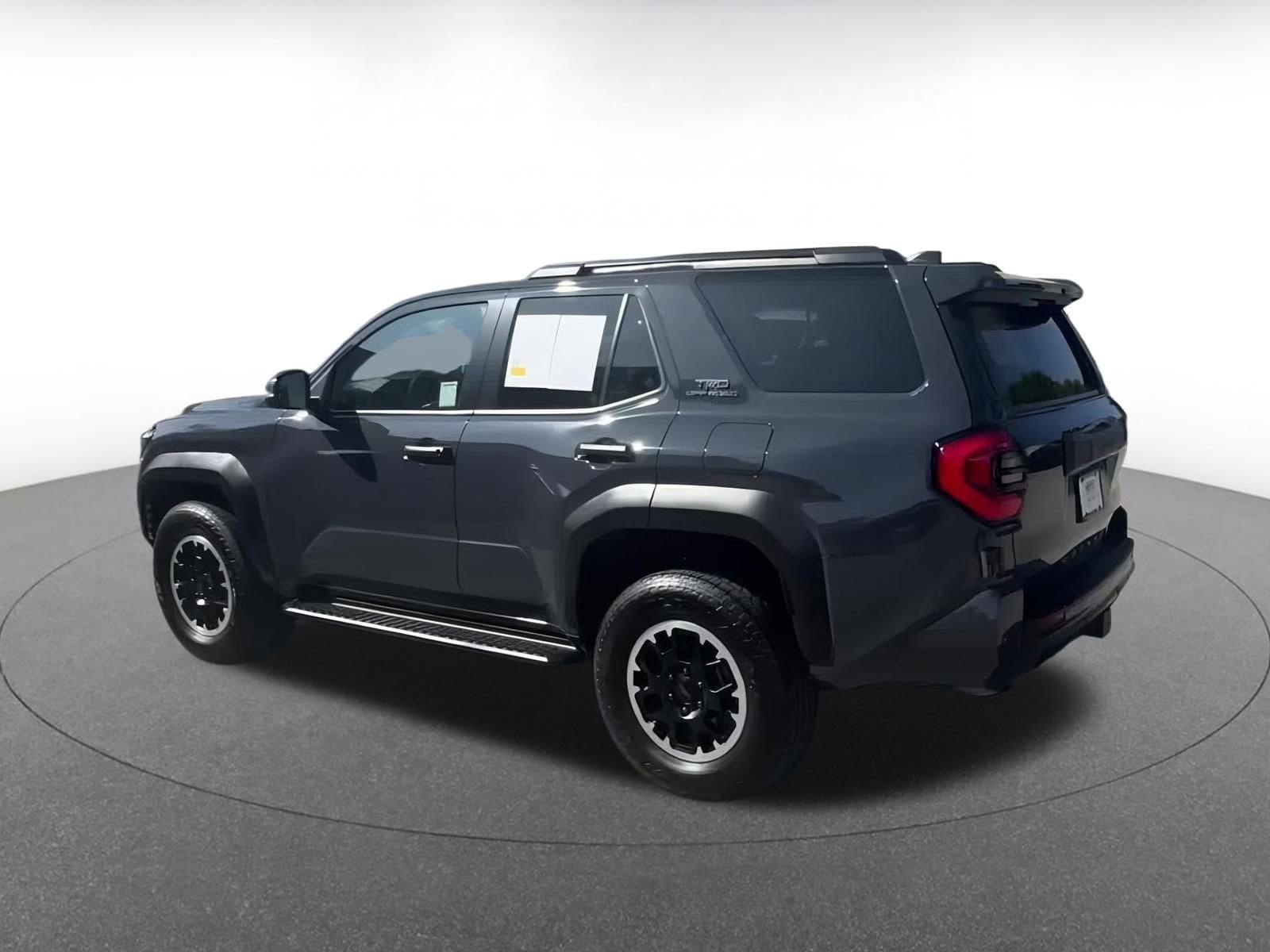 Thumbnail: 2025 Toyota 4Runner - 11