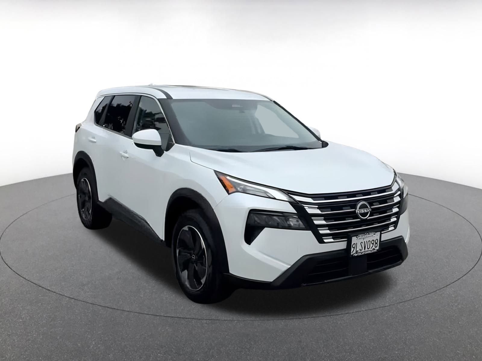 Thumbnail: 2024 Nissan Rogue - 3