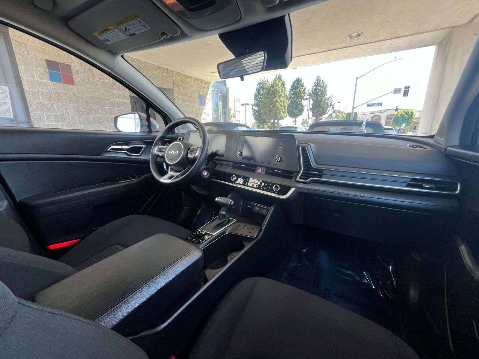 Thumbnail: 2024 Kia Sportage - 32