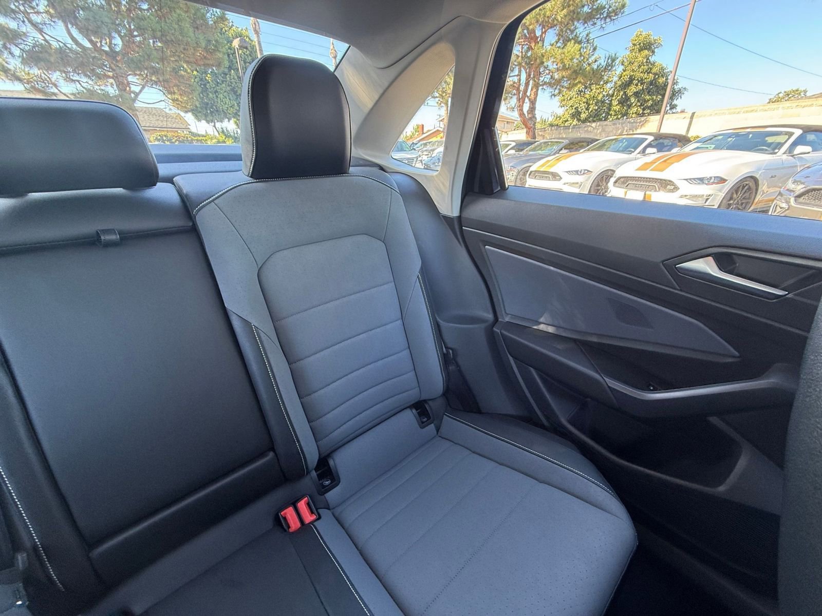 Thumbnail: 2025 Volkswagen Jetta - 33