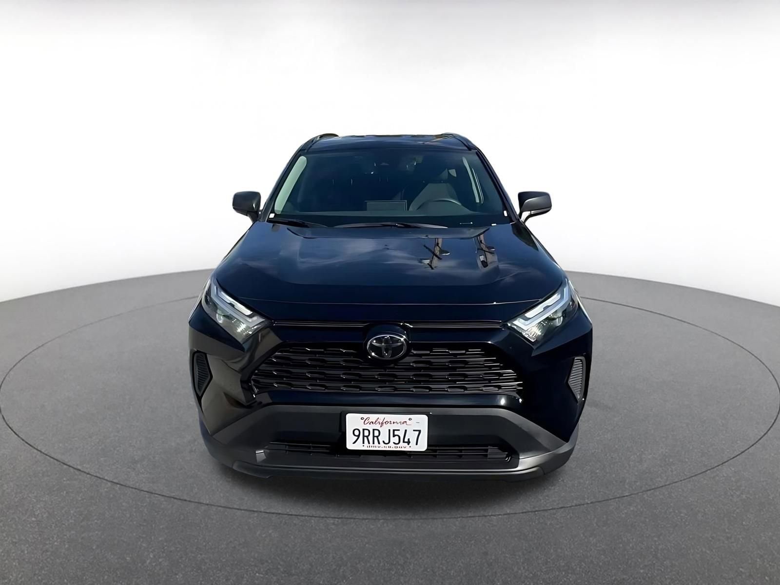 Thumbnail: 2025 Toyota RAV4 - 4