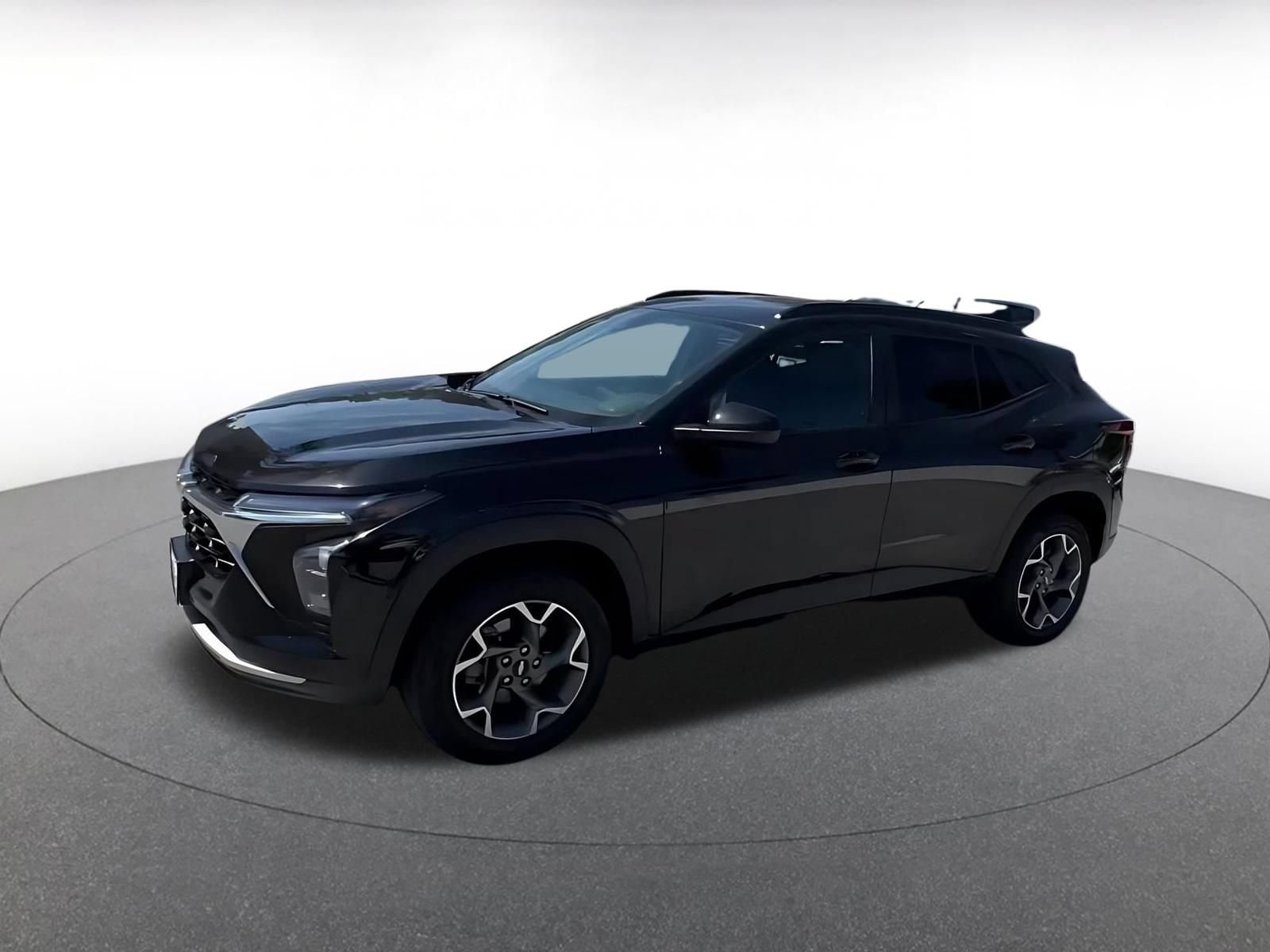 Thumbnail: 2025 Chevrolet Trax - 7
