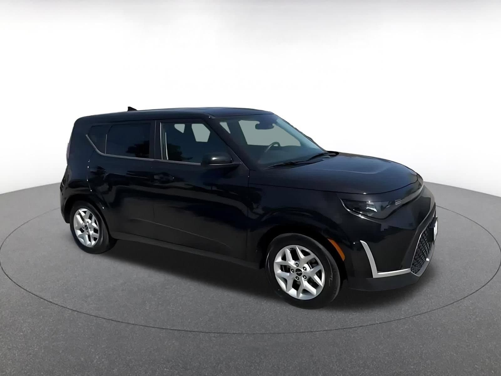 Thumbnail: 2025 Kia Soul - 2