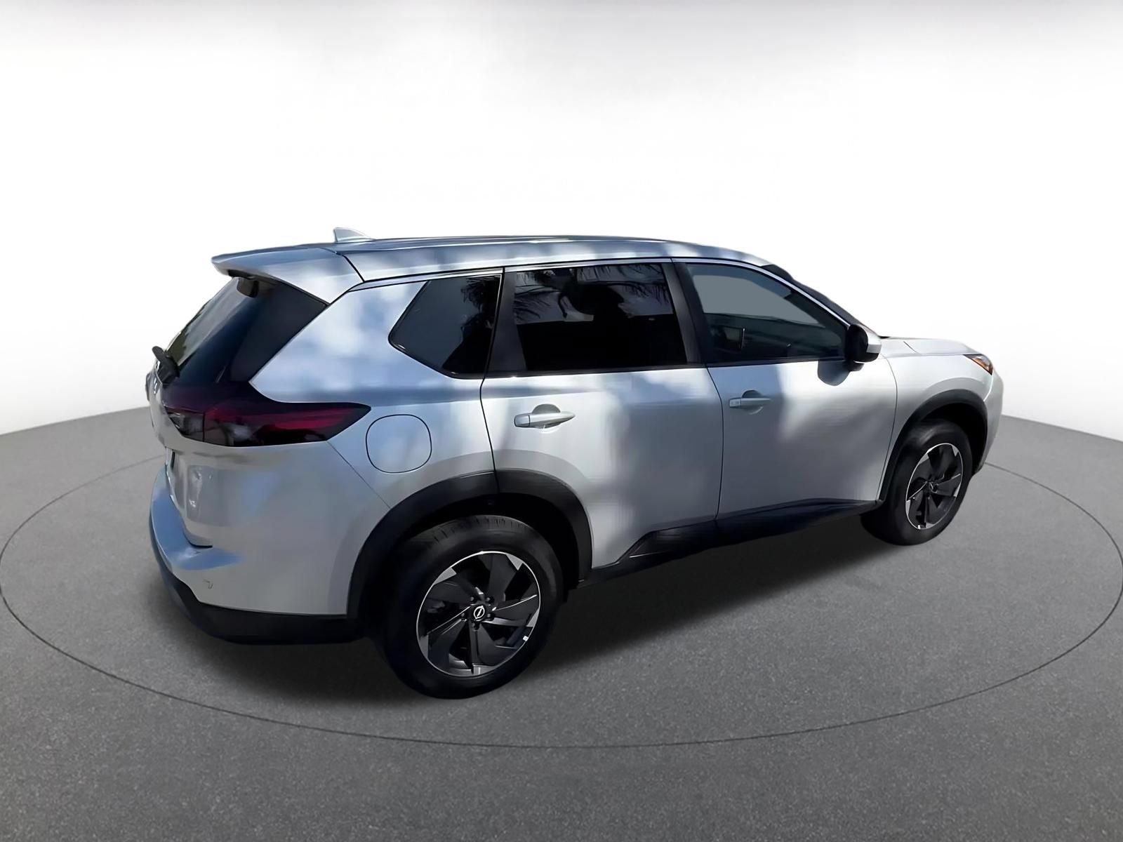 Thumbnail: 2025 Nissan Rogue - 12