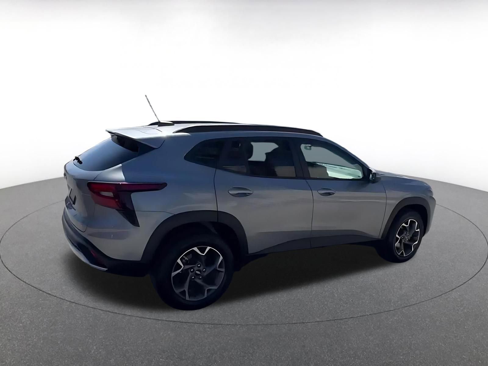 Thumbnail: 2025 Chevrolet Trax - 15