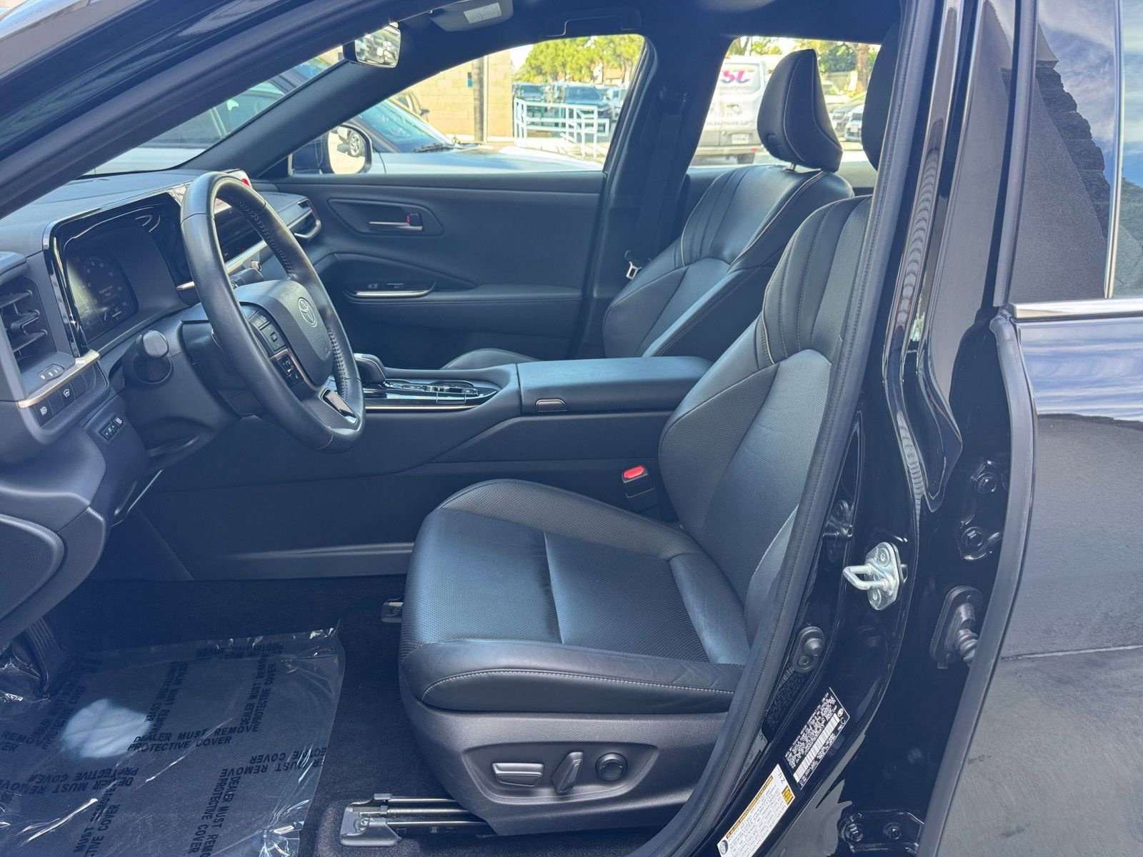 Thumbnail: 2025 Toyota Crown - 27