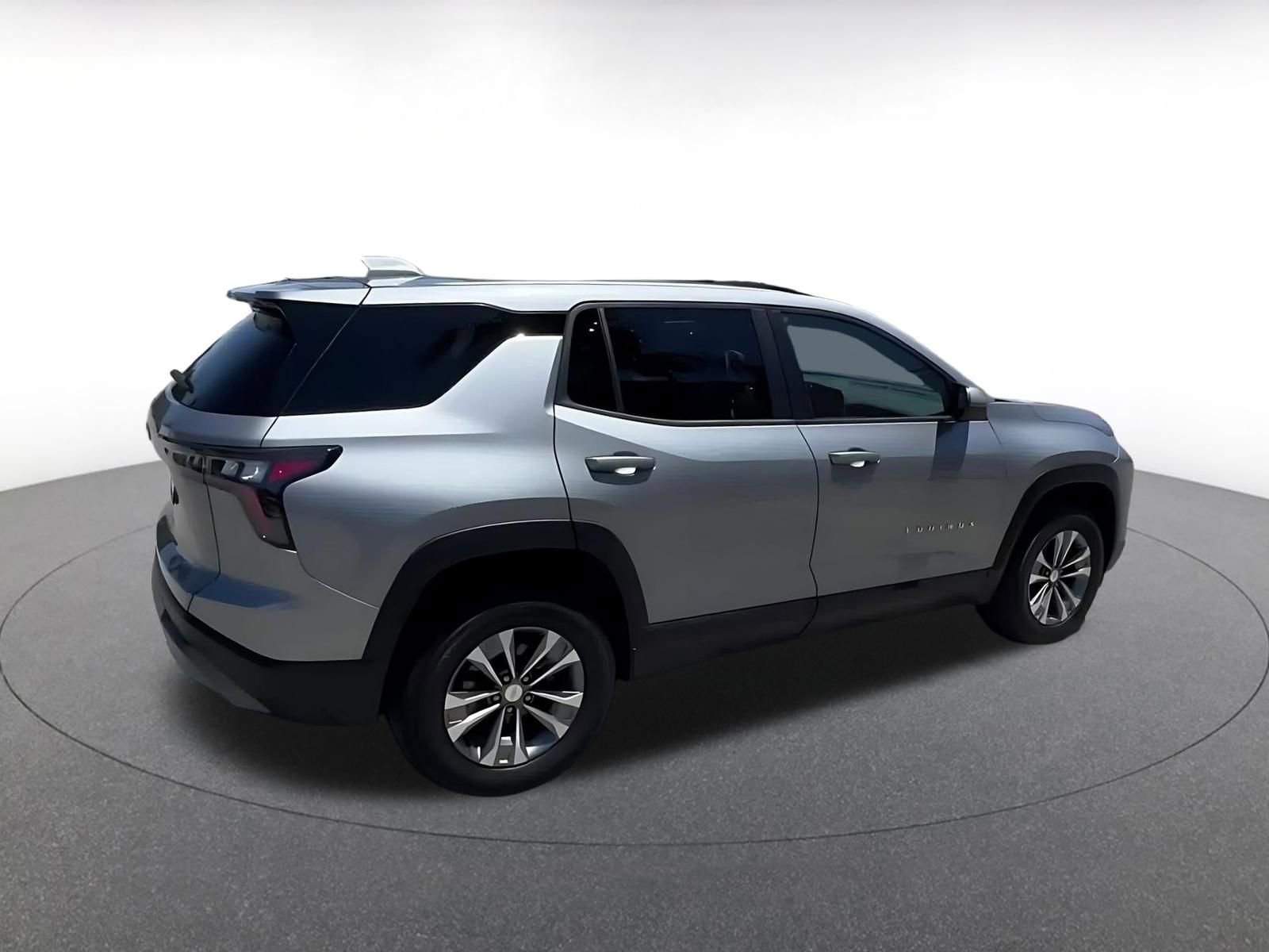Thumbnail: 2025 Chevrolet Equinox - 15