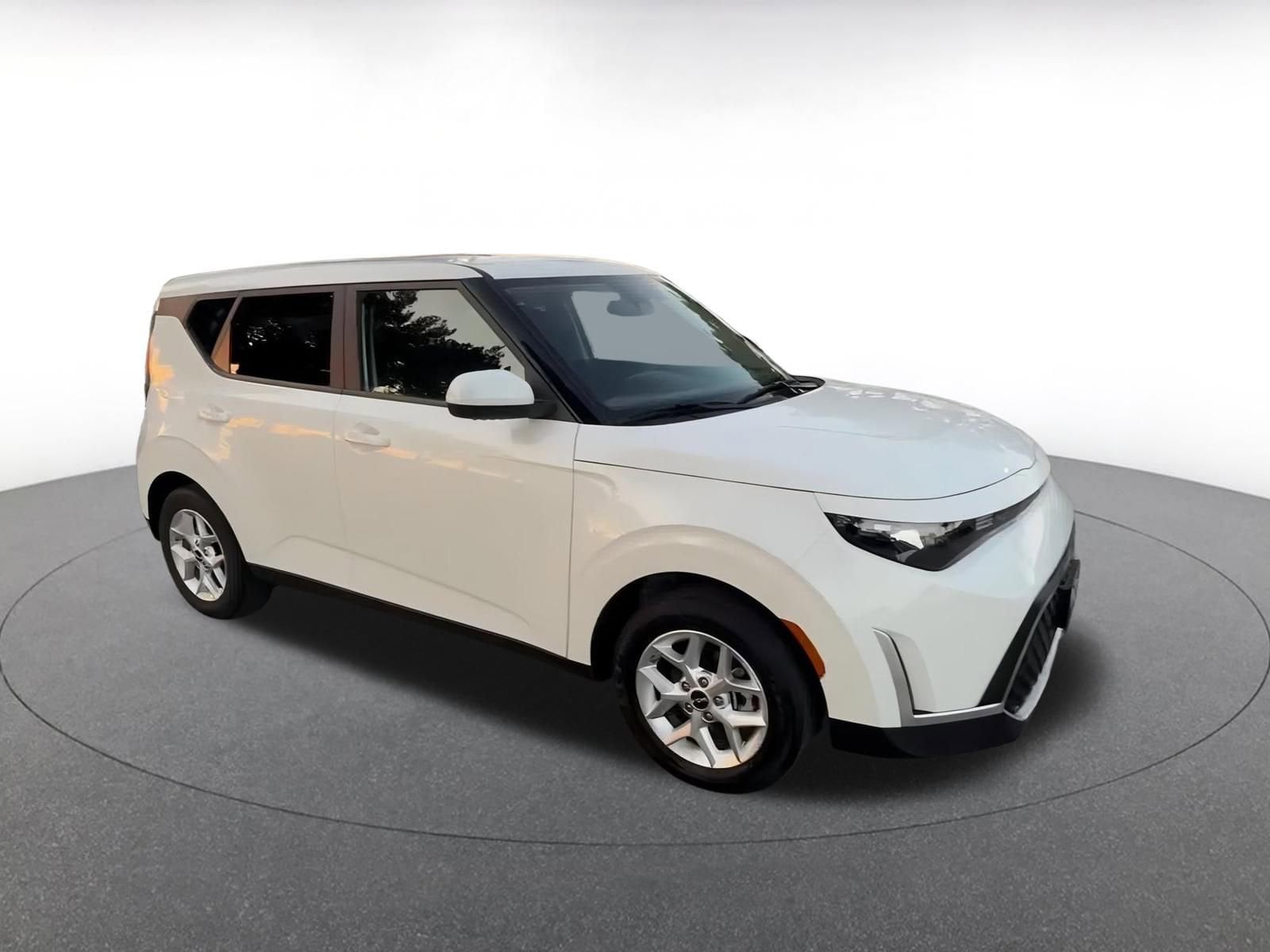 Thumbnail: 2025 Kia Soul - 2