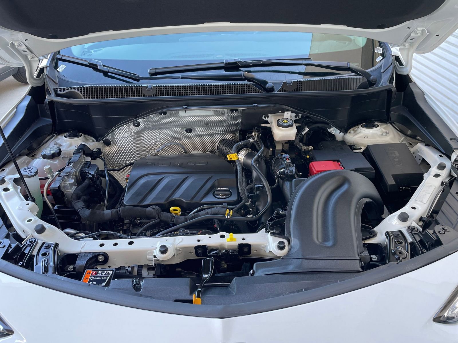 Thumbnail: 2025 Buick Encore GX - 32