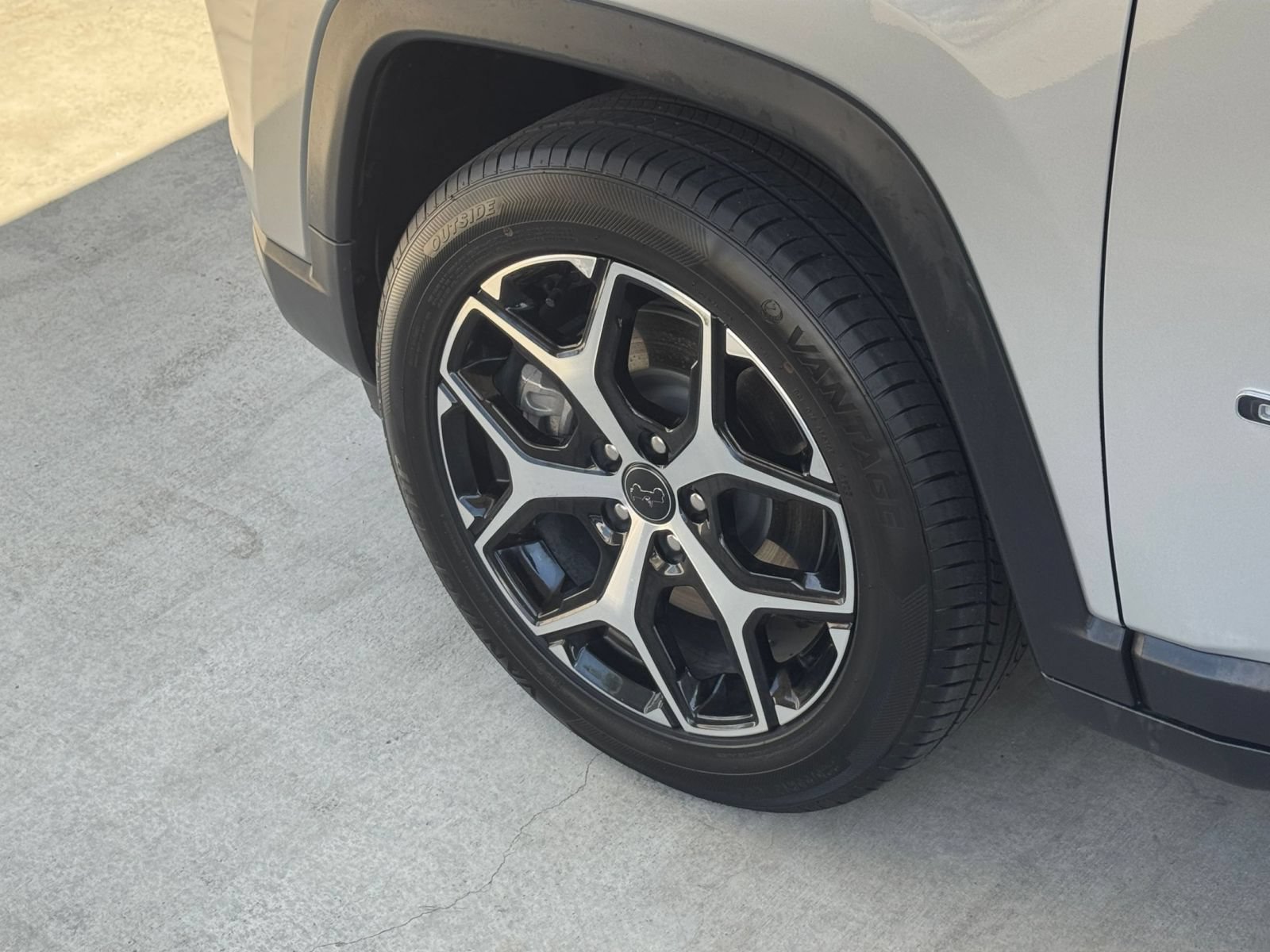 Thumbnail: 2025 Jeep Compass - 26