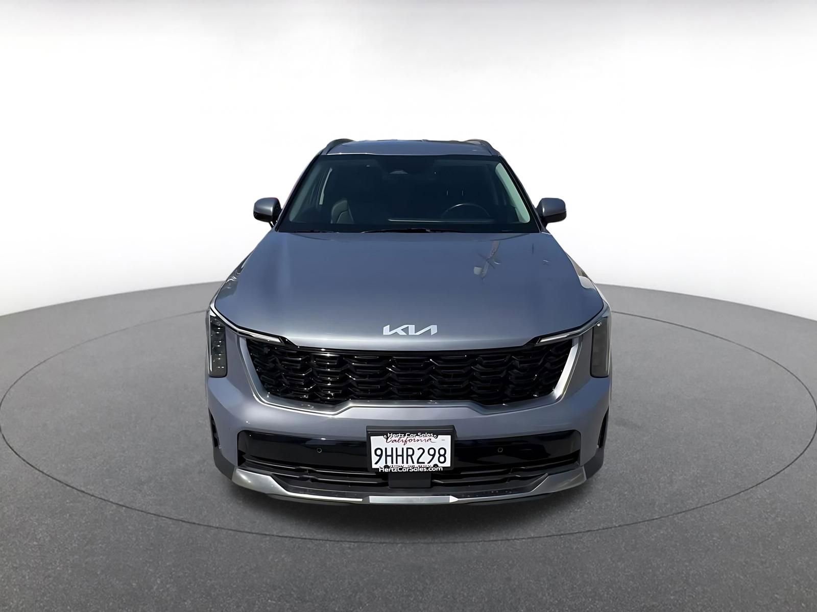 Thumbnail: 2024 Kia Sorento - 4
