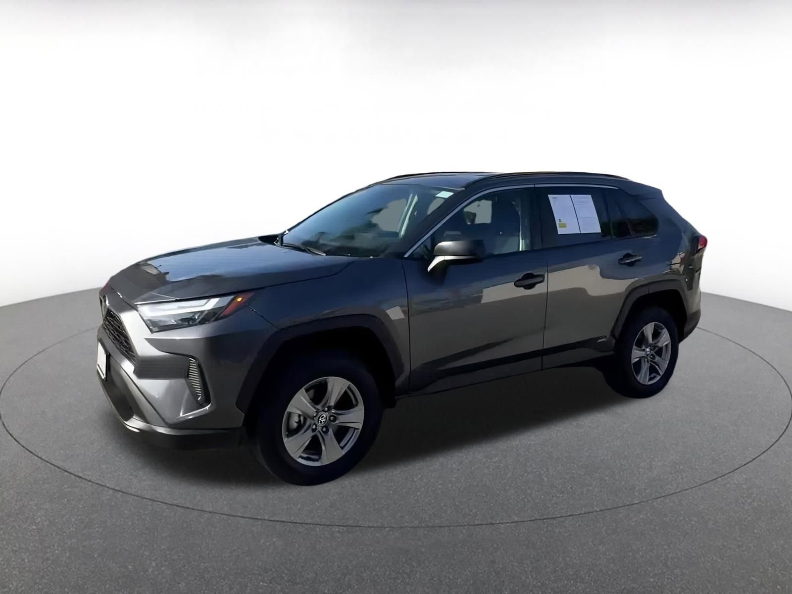 Thumbnail: 2025 Toyota RAV4 - 8