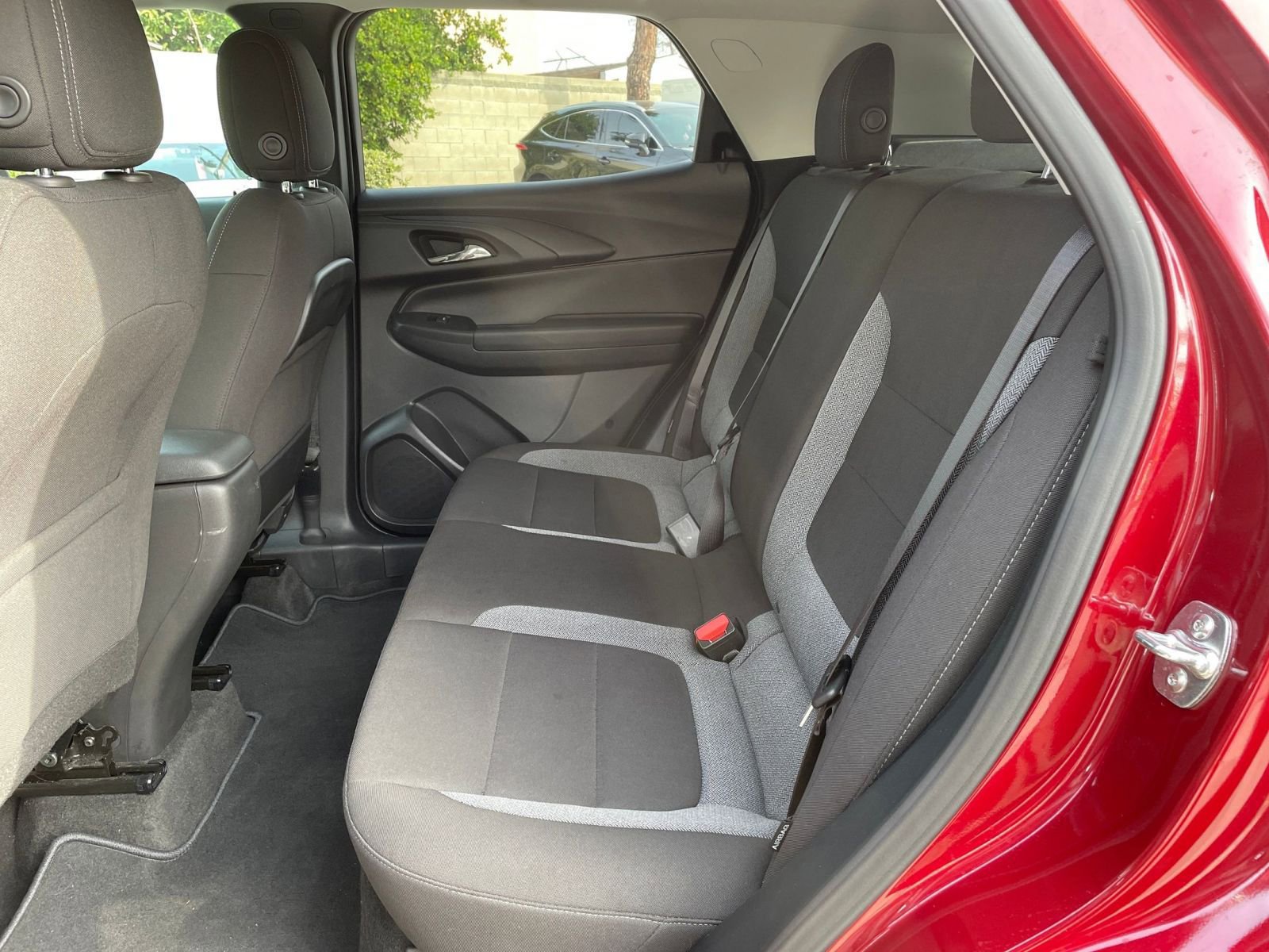 Thumbnail: 2025 Chevrolet TrailBlazer - 25