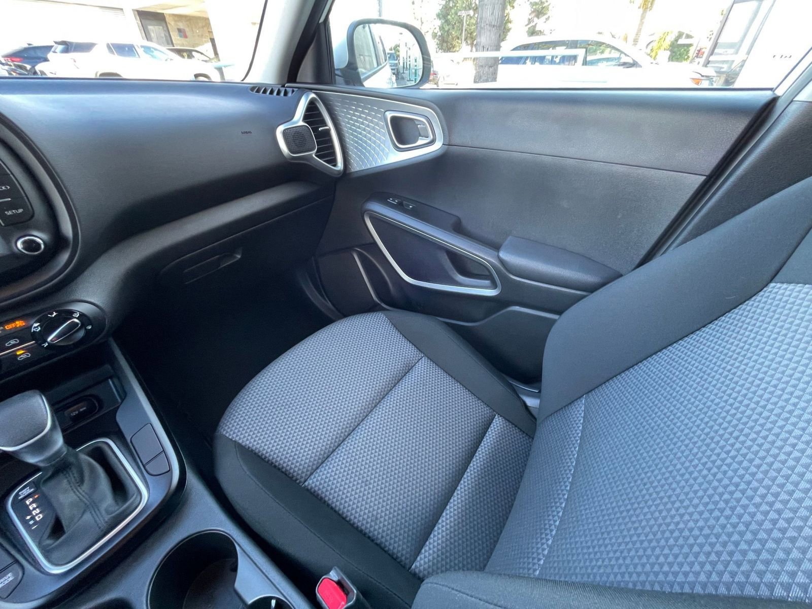 Thumbnail: 2025 Kia Soul - 35