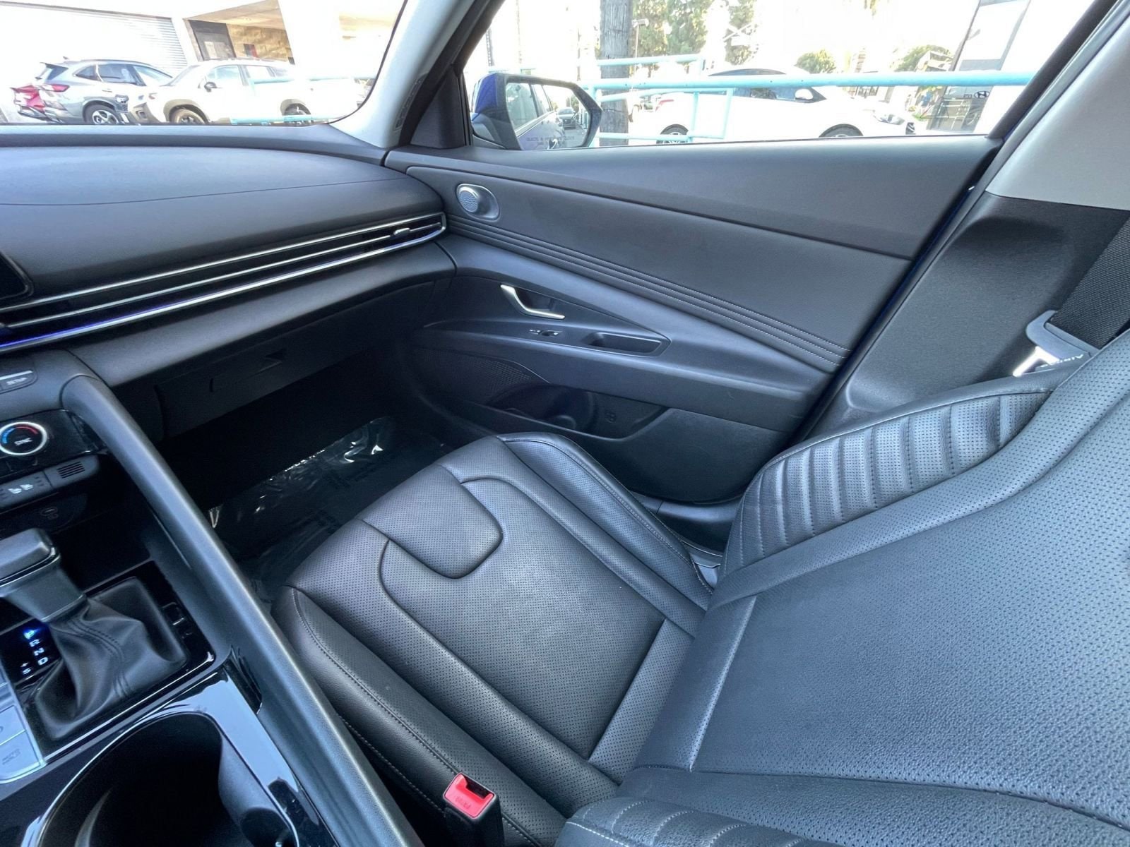 Thumbnail: 2025 Hyundai Elantra - 35