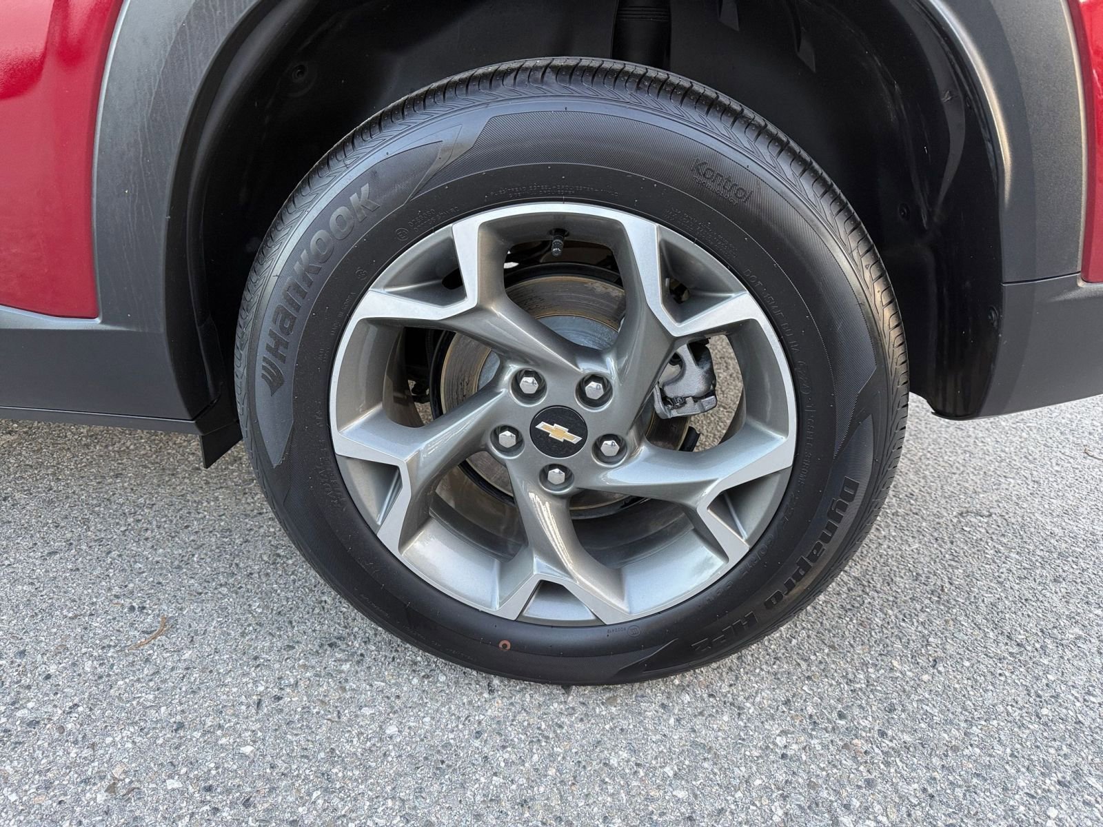 Thumbnail: 2025 Chevrolet Trax - 28