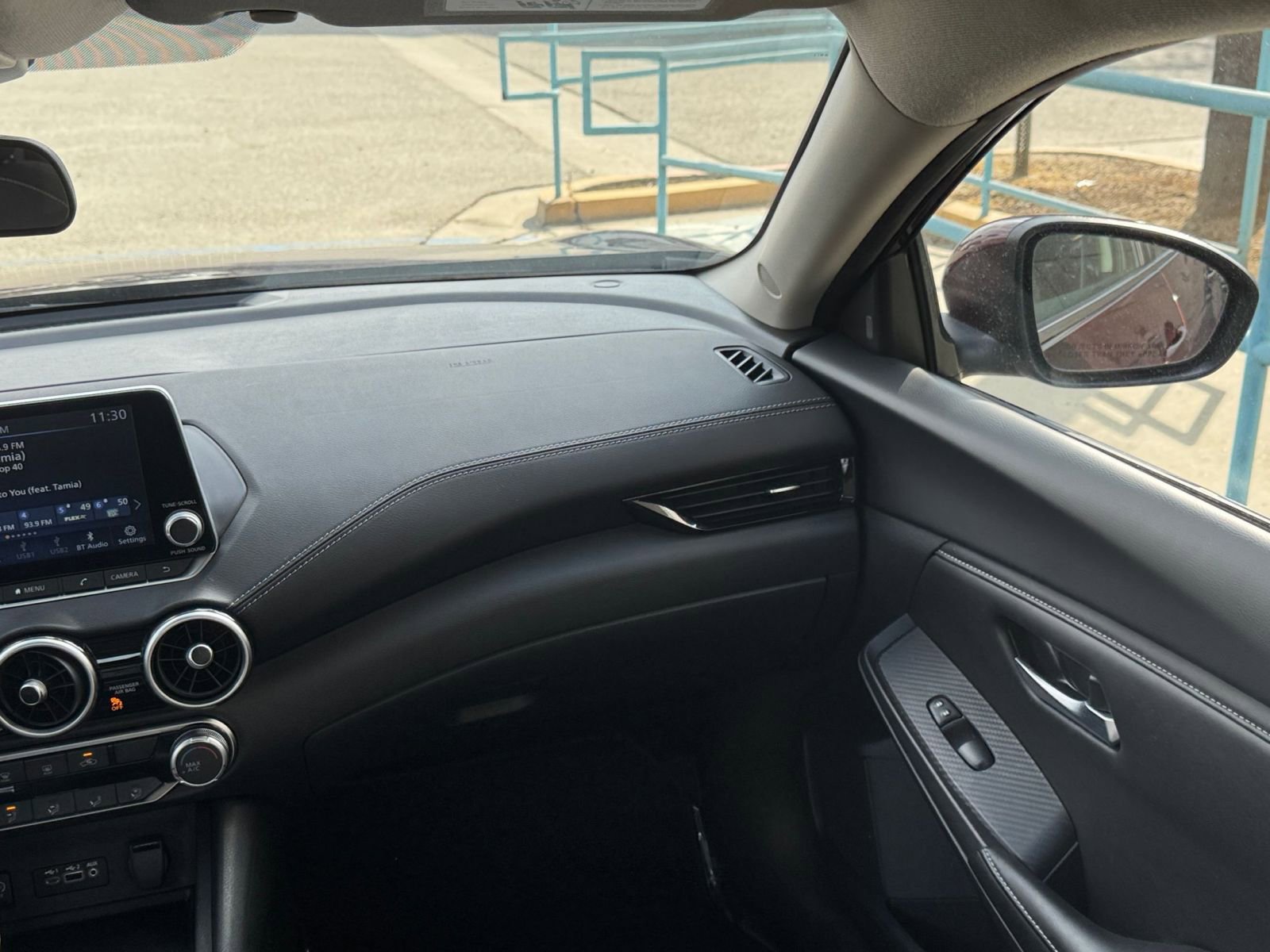 Thumbnail: 2025 Nissan Sentra - 33