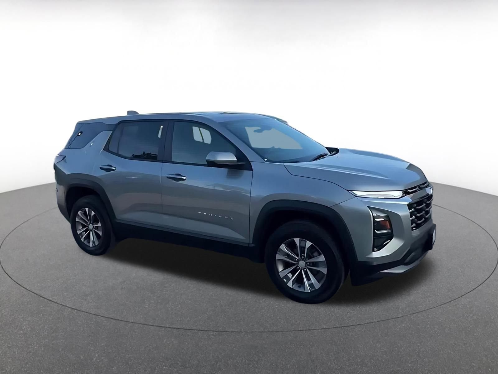 Thumbnail: 2025 Chevrolet Equinox - 2