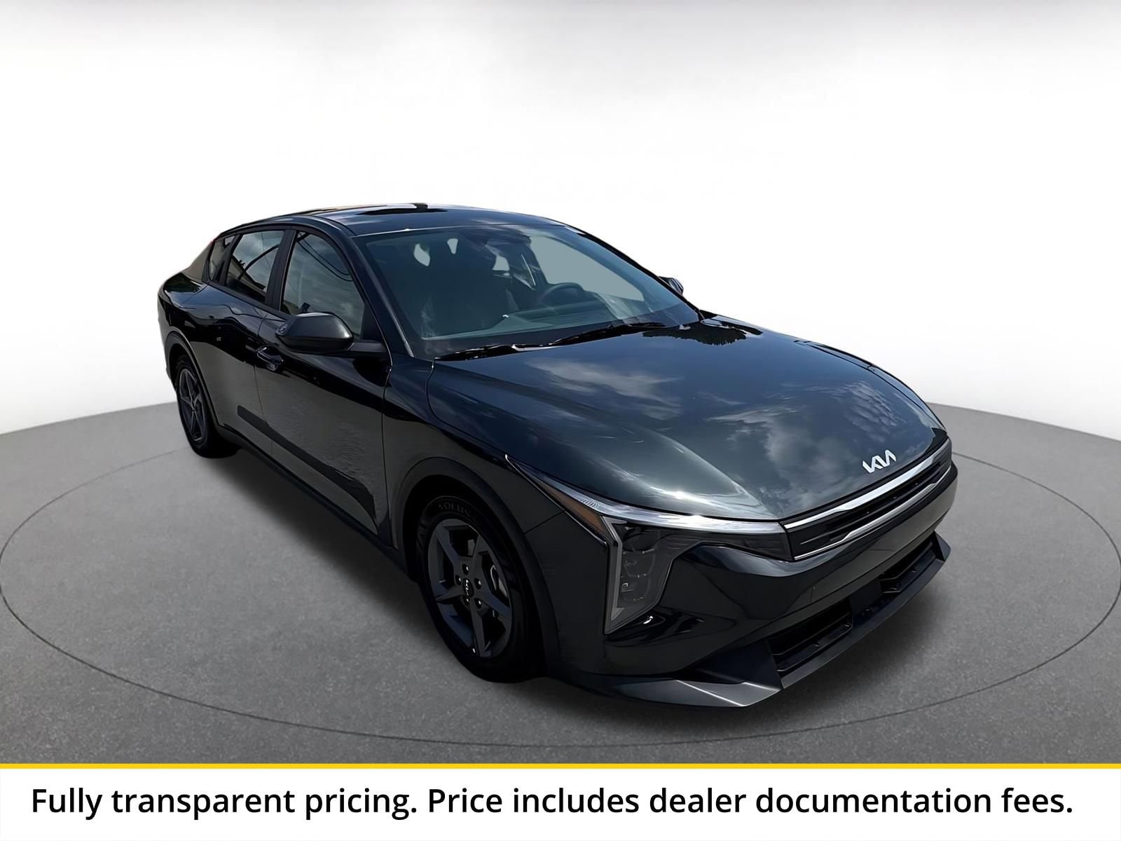 Thumbnail: 2025 Kia K4 - 1