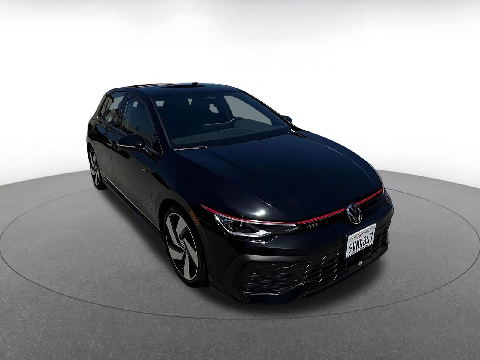 Thumbnail: 2026 Volkswagen Golf - 11