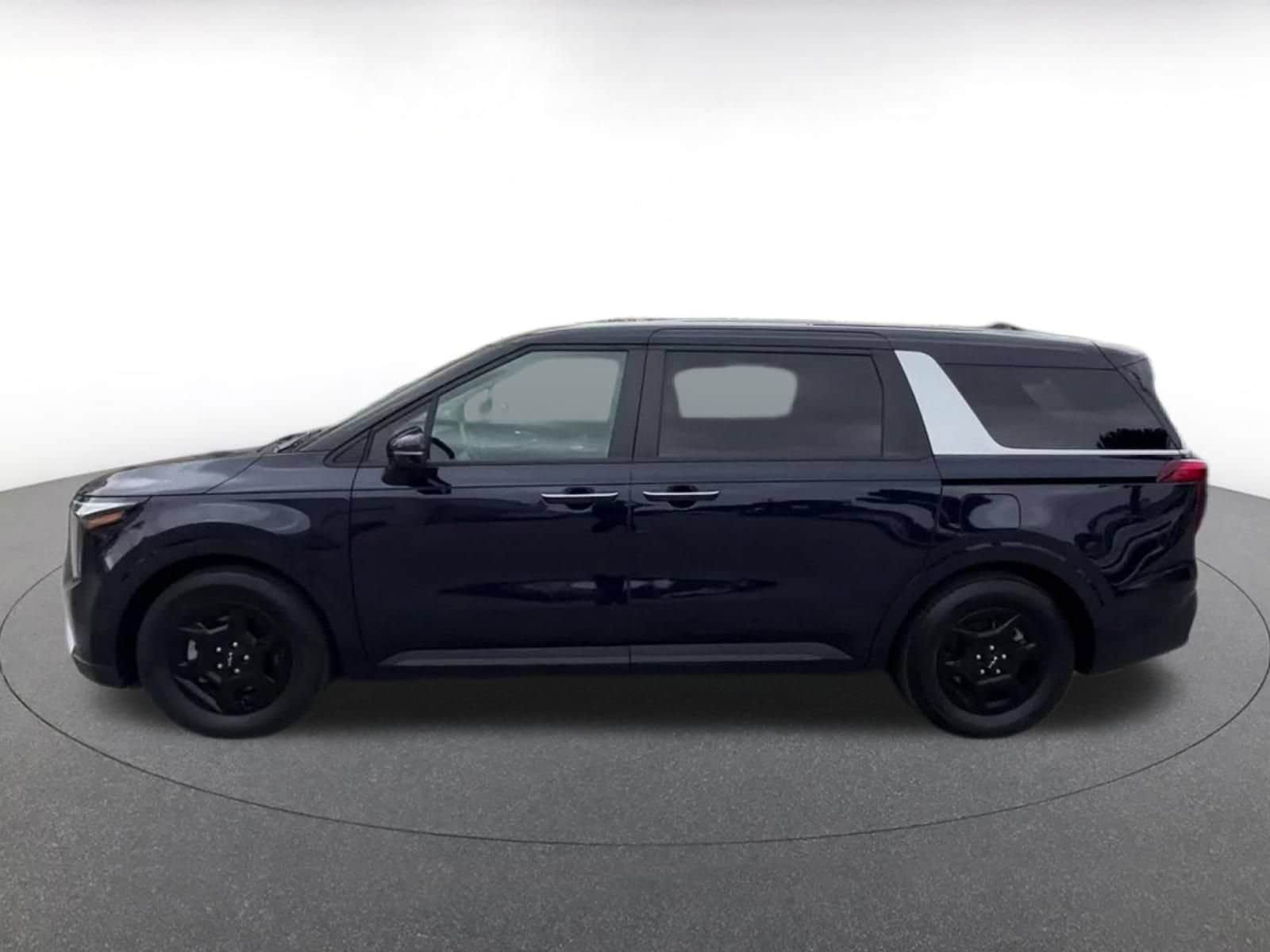 Thumbnail: 2026 Kia Carnival - 9