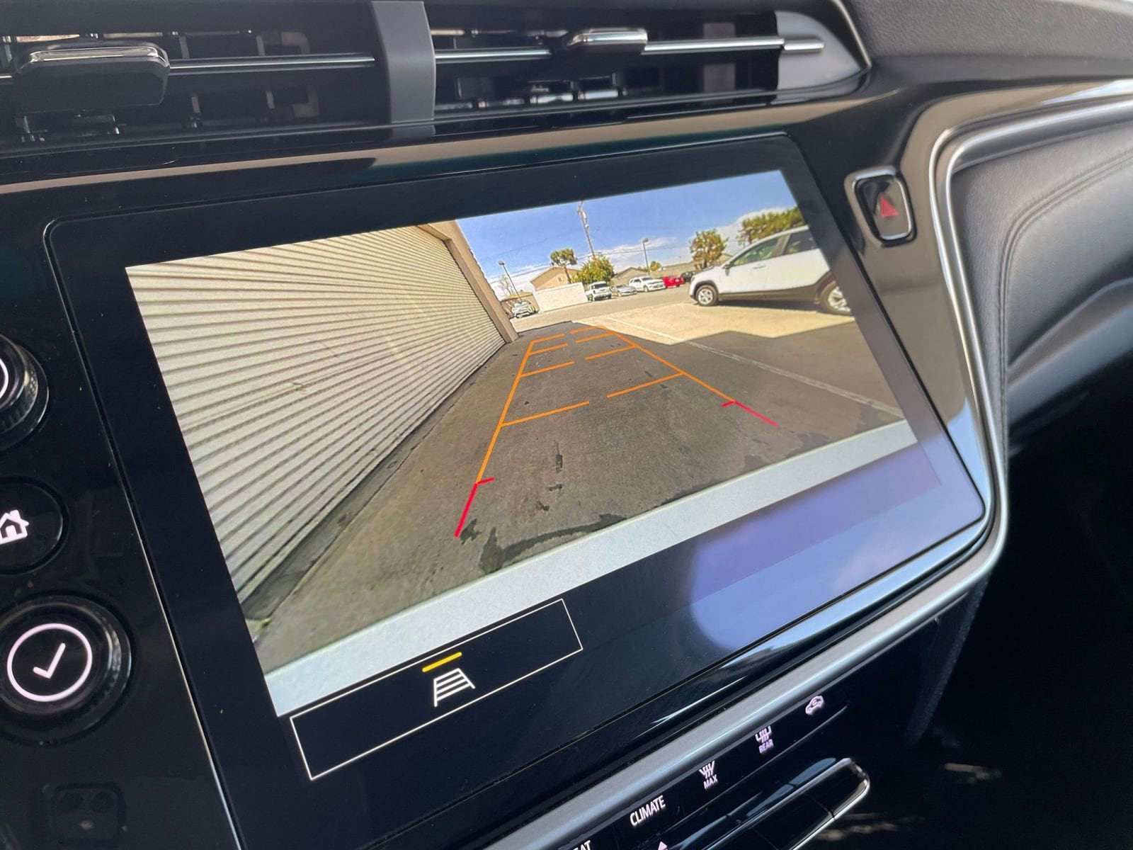 Thumbnail: 2023 Chevrolet Bolt EV - 17
