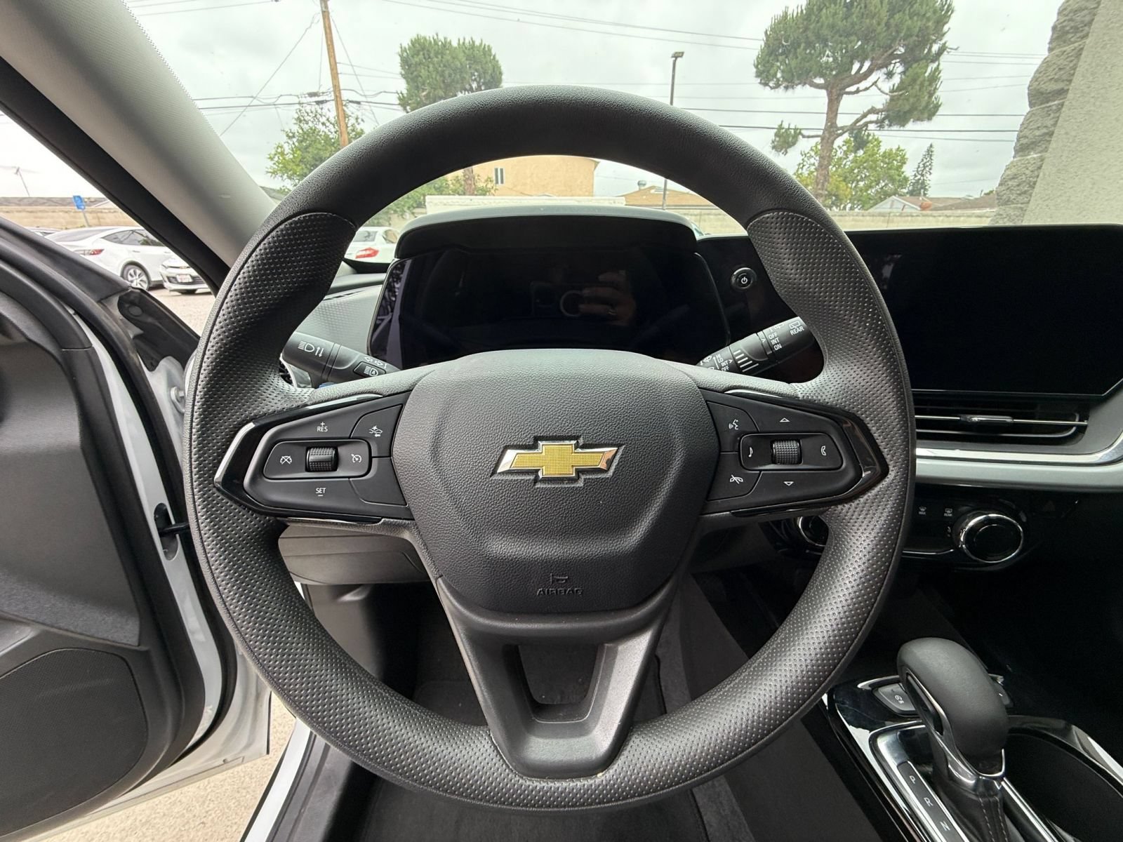 Thumbnail: 2025 Chevrolet Trax - 25