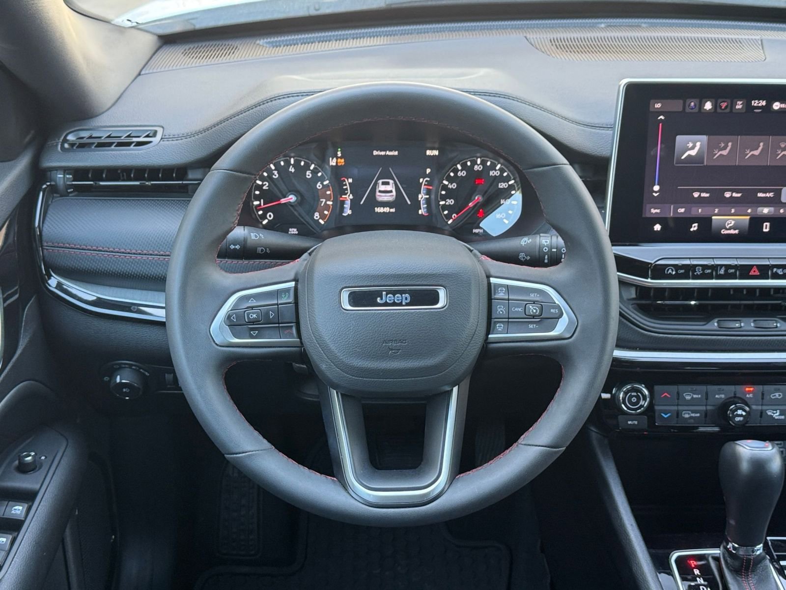 Thumbnail: 2025 Jeep Compass - 27