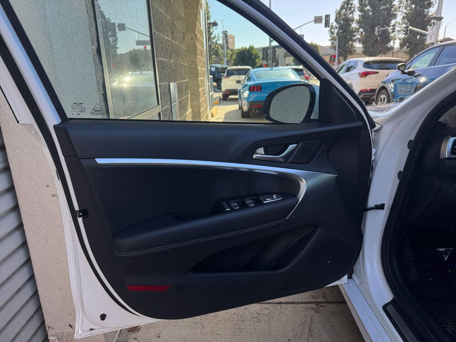 Thumbnail: 2025 Genesis G70 - 20