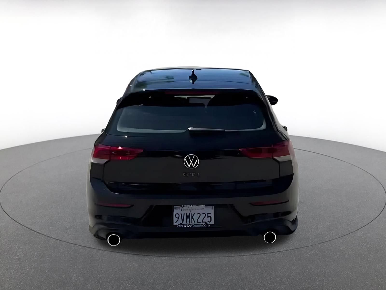 Thumbnail: 2026 Volkswagen Golf - 9