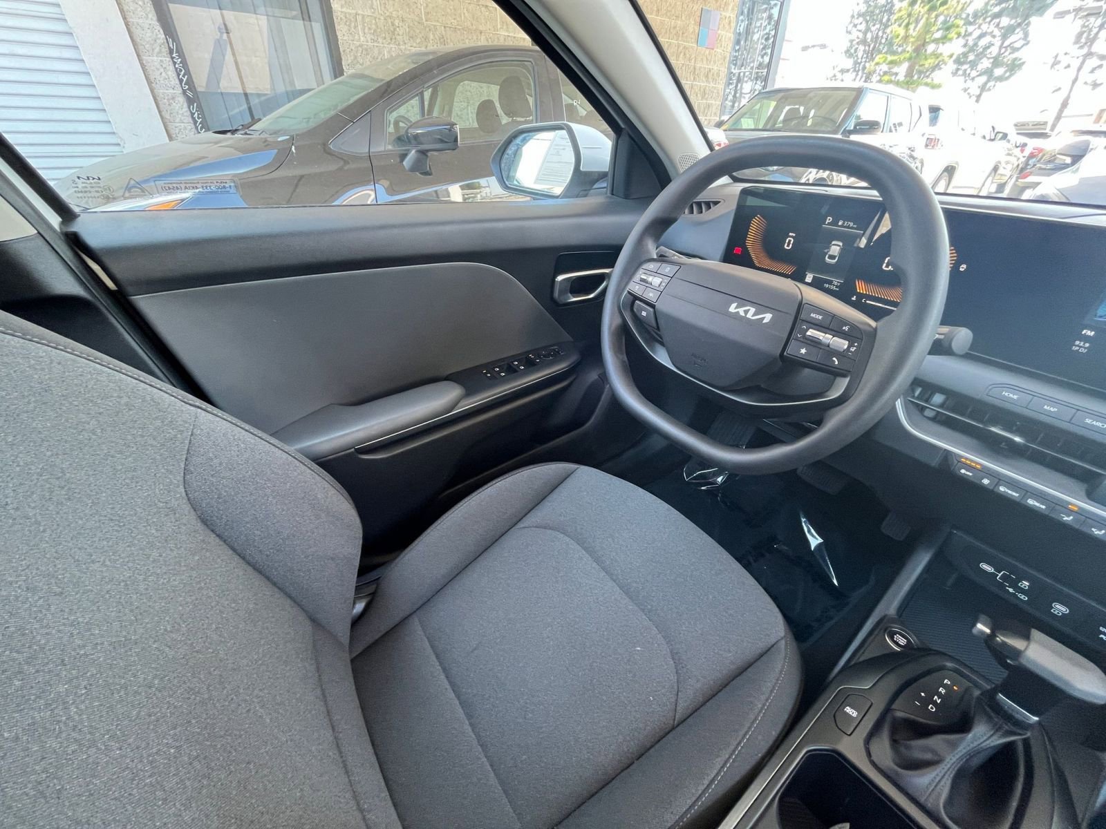 Thumbnail: 2025 Kia K4 - 35