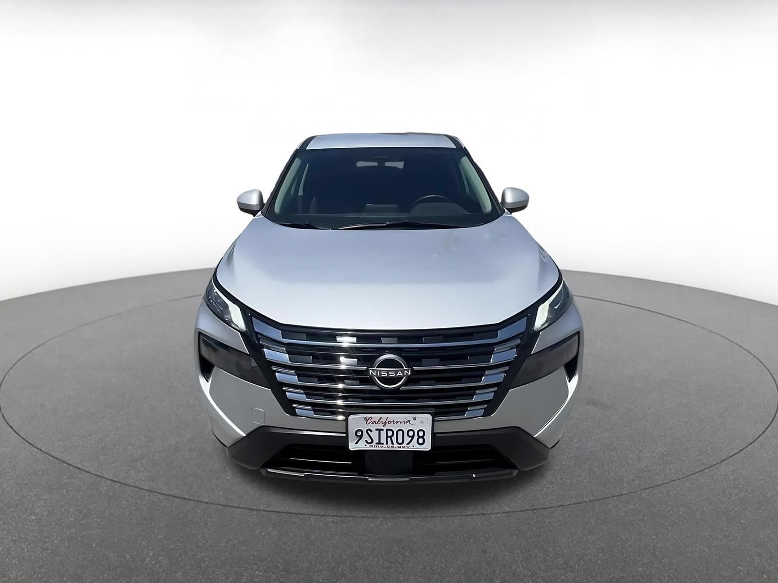 Thumbnail: 2025 Nissan Rogue - 4