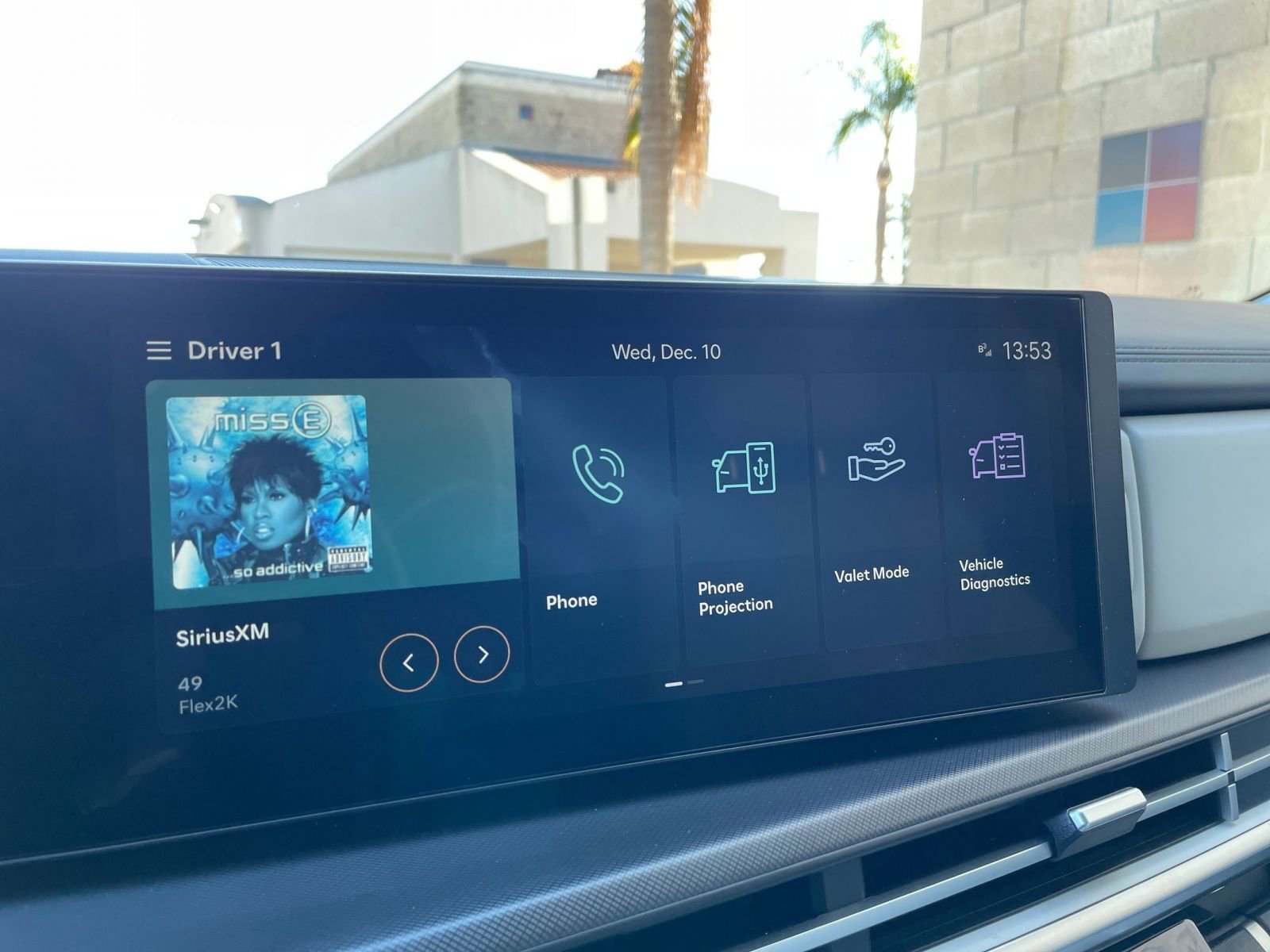 Thumbnail: 2025 Hyundai Santa Fe - 21