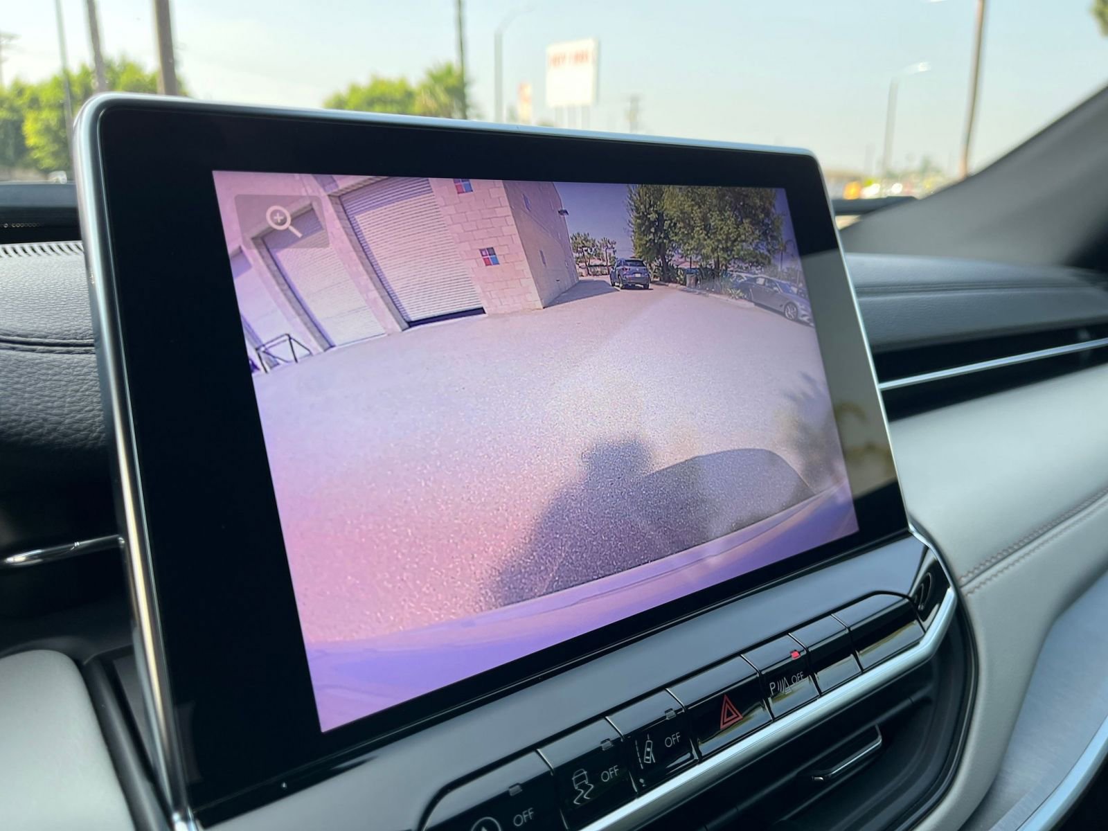 Thumbnail: 2025 Jeep Compass - 17