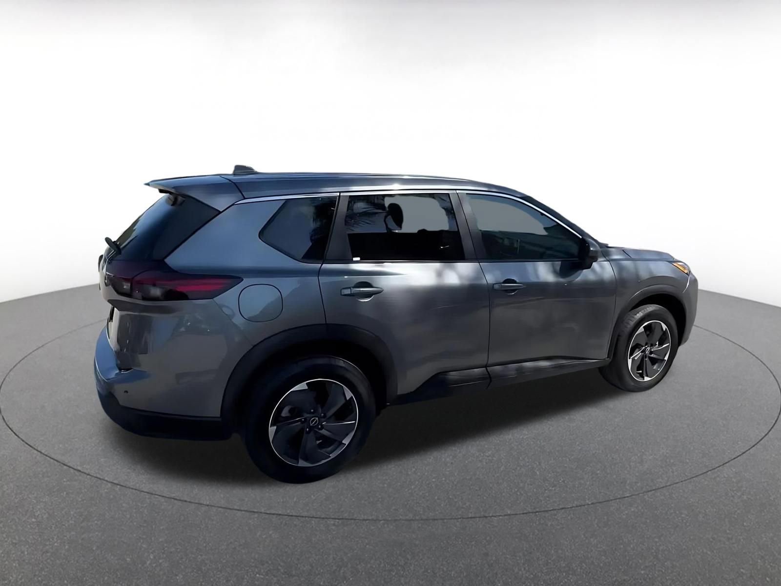 Thumbnail: 2025 Nissan Rogue - 15