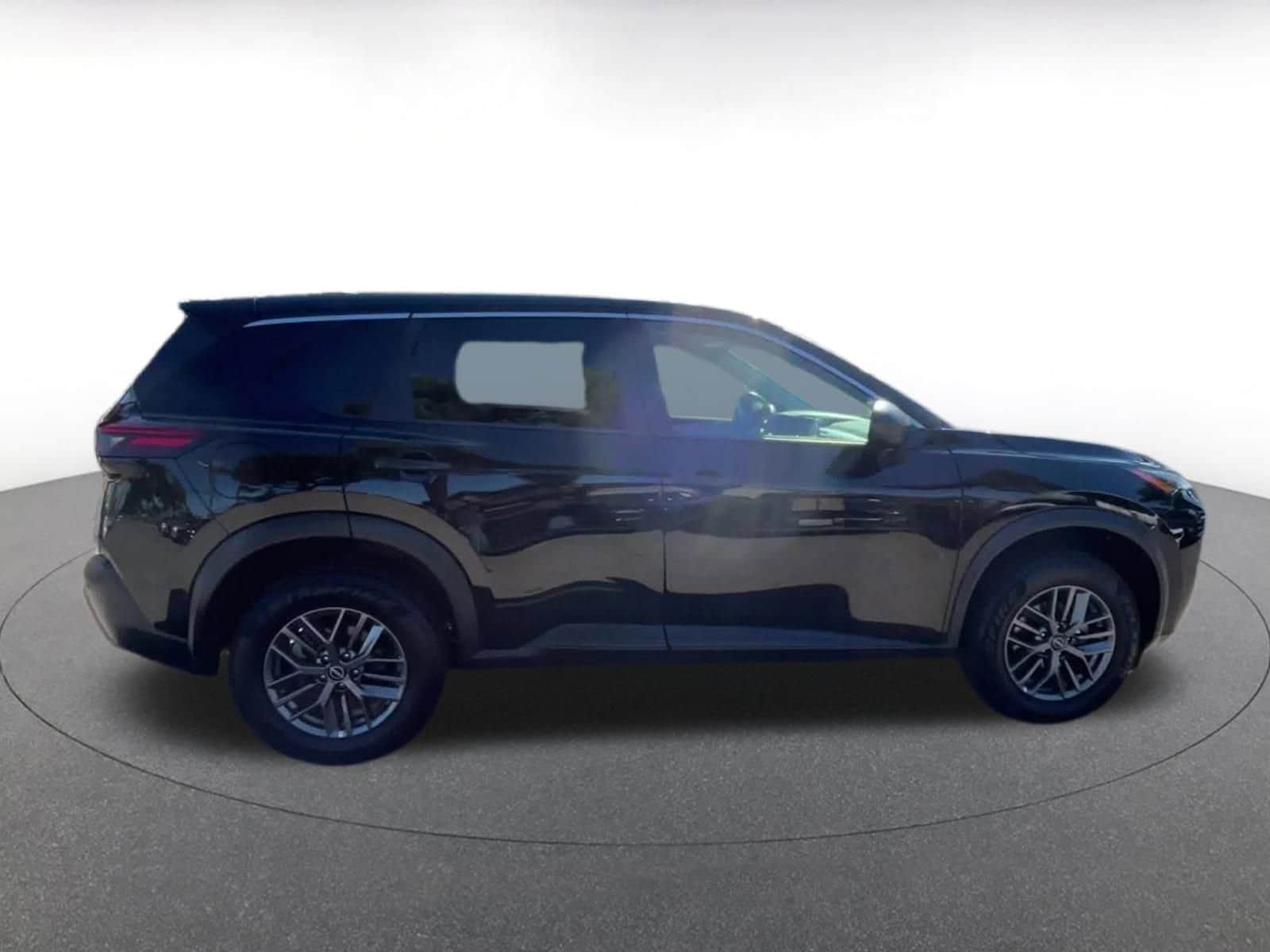 Thumbnail: 2023 Nissan Rogue - 16