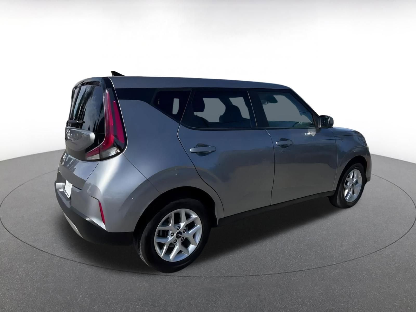 2024 Kia Soul LX 15